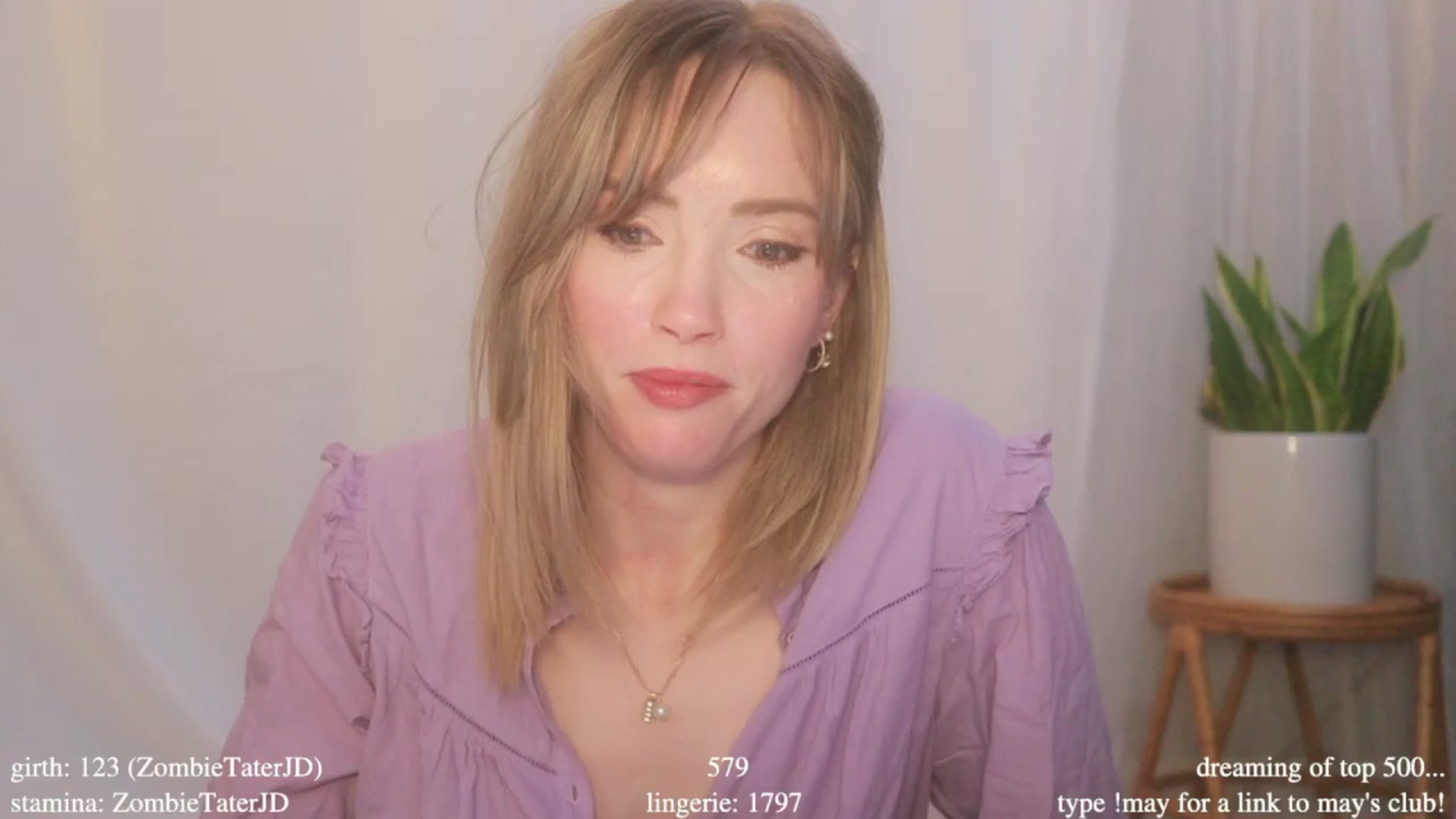 Gallery image thumbnail from coletteclaude's myfreecams stream on, 05/19/2025, 21:05 image 4 of 20