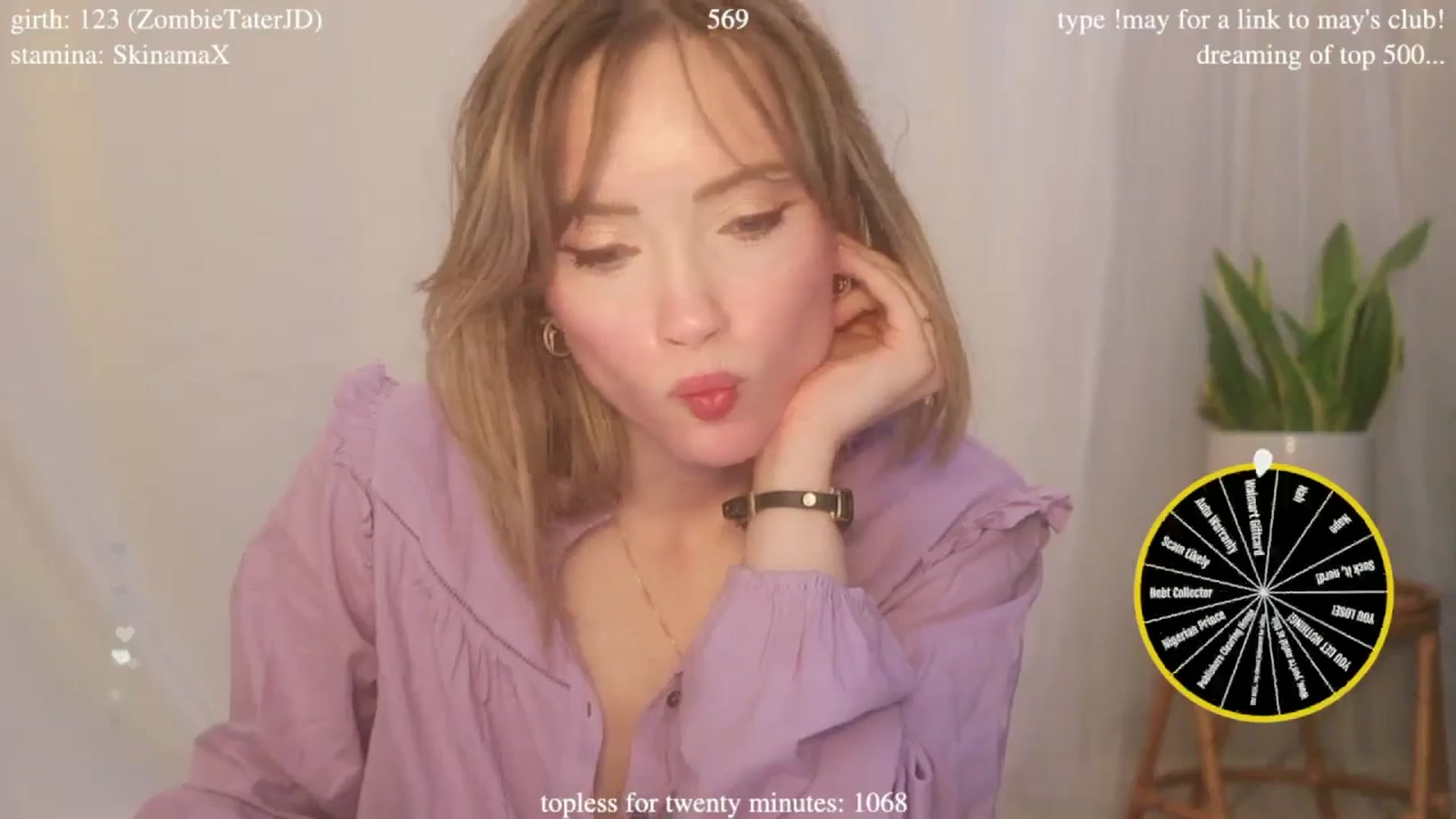Gallery image thumbnail from coletteclaude's myfreecams stream on, 05/19/2025, 21:05 image 11 of 20
