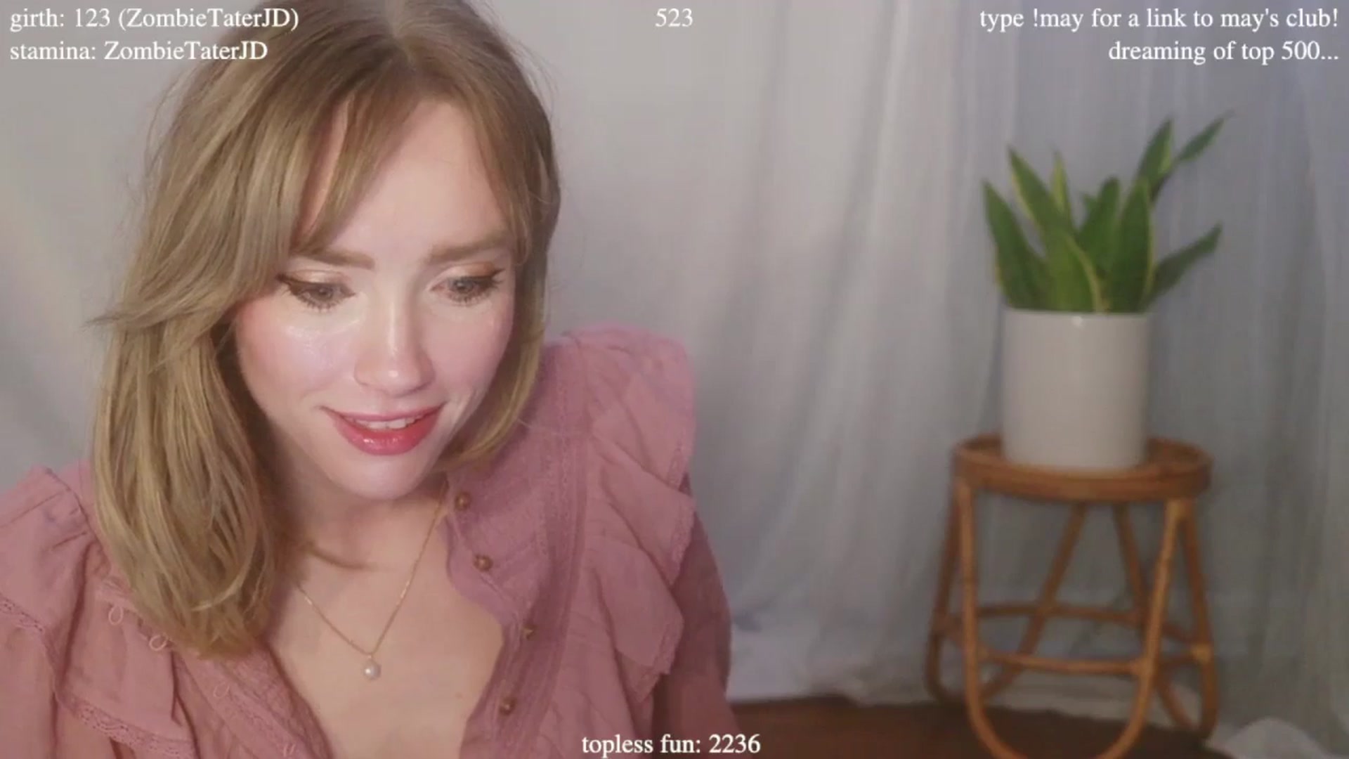 Gallery image thumbnail from coletteclaude's myfreecams stream on, 05/27/2025, 20:45 image 3 of 20
