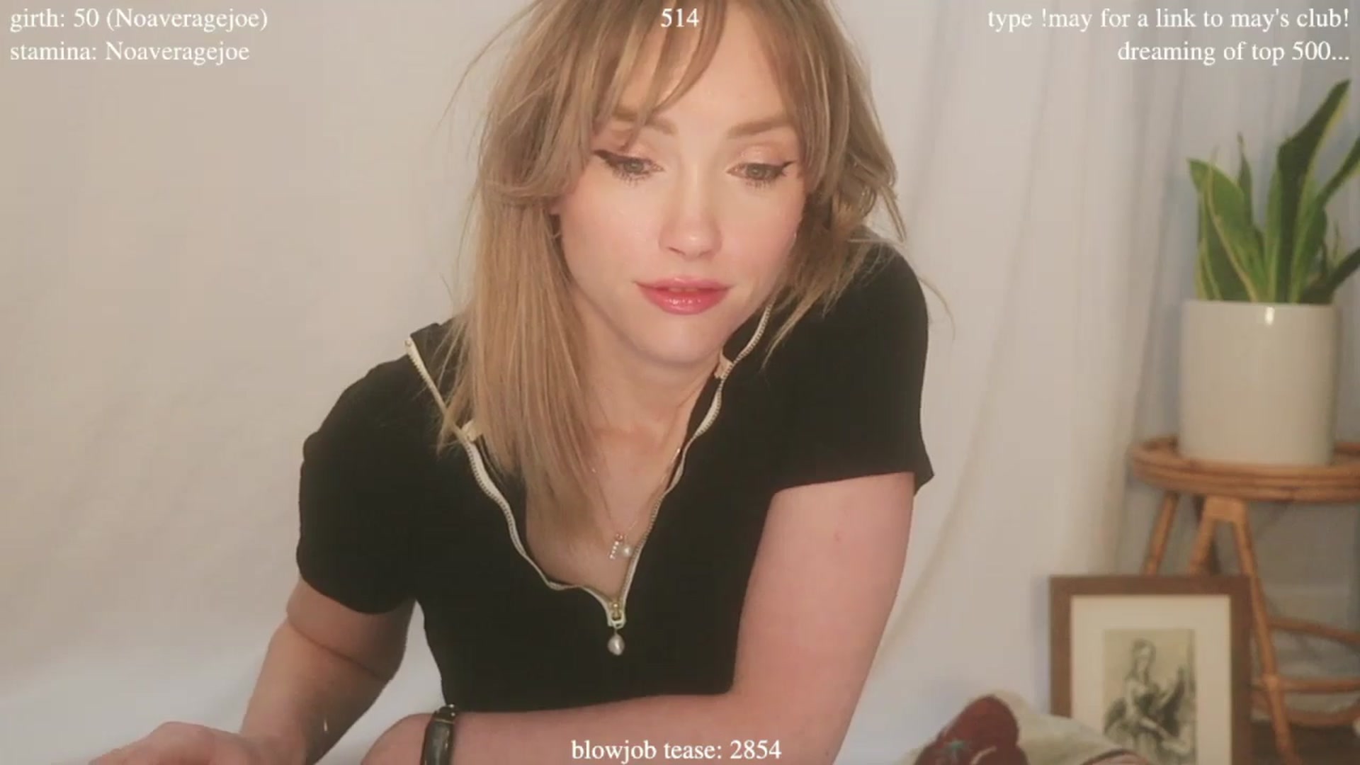 Gallery image thumbnail from coletteclaude's myfreecams stream on, 05/28/2025, 19:44 image 3 of 20
