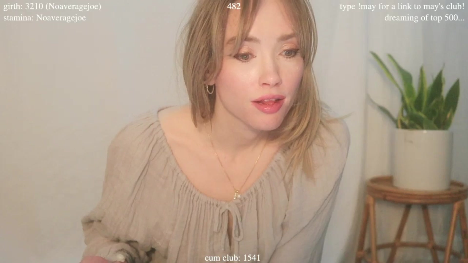 Gallery image thumbnail from coletteclaude's myfreecams stream on, 05/30/2025, 20:11 image 17 of 20