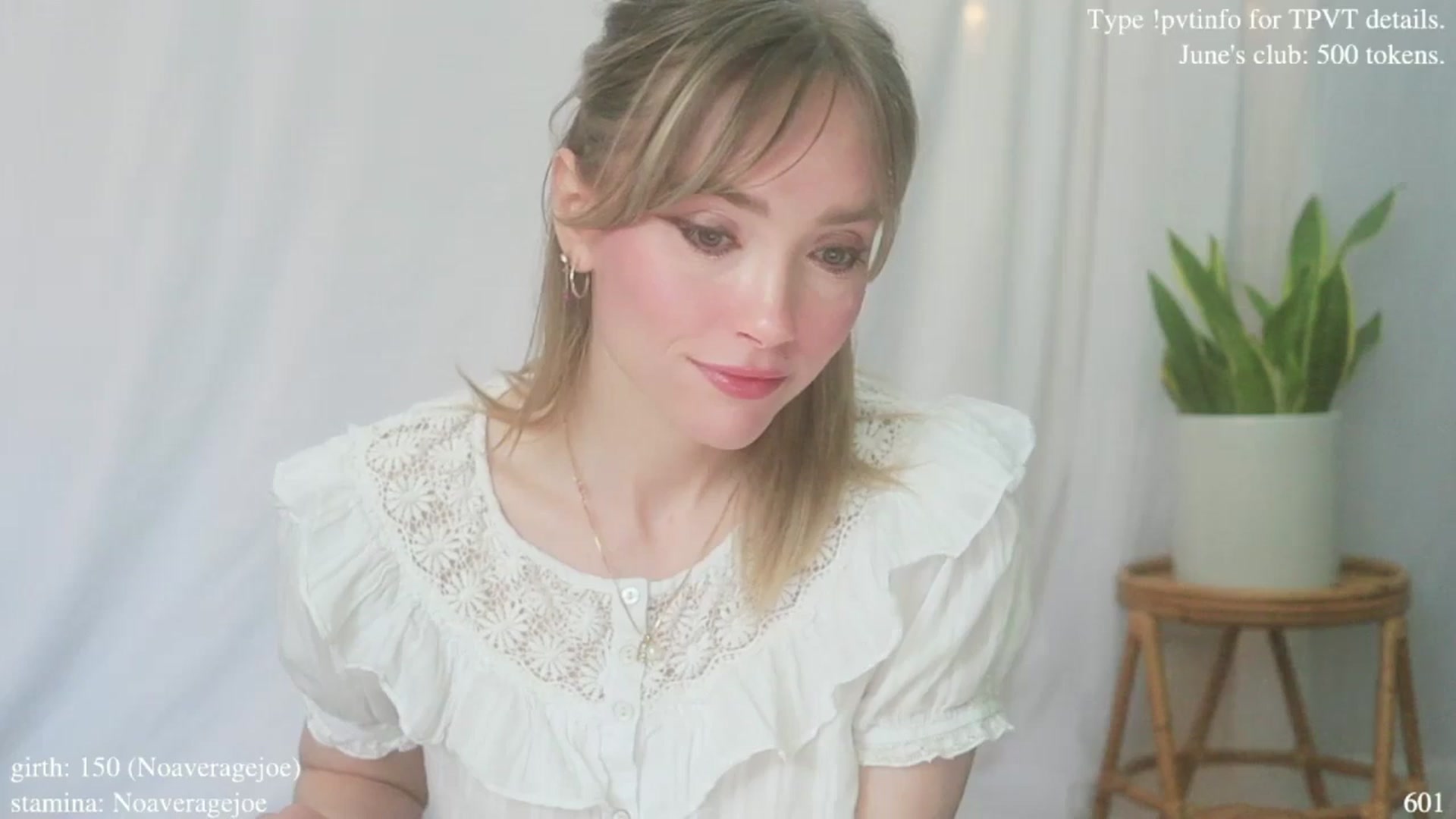 Gallery image thumbnail from coletteclaude's myfreecams stream on, 06/03/2025, 18:46 image 16 of 20