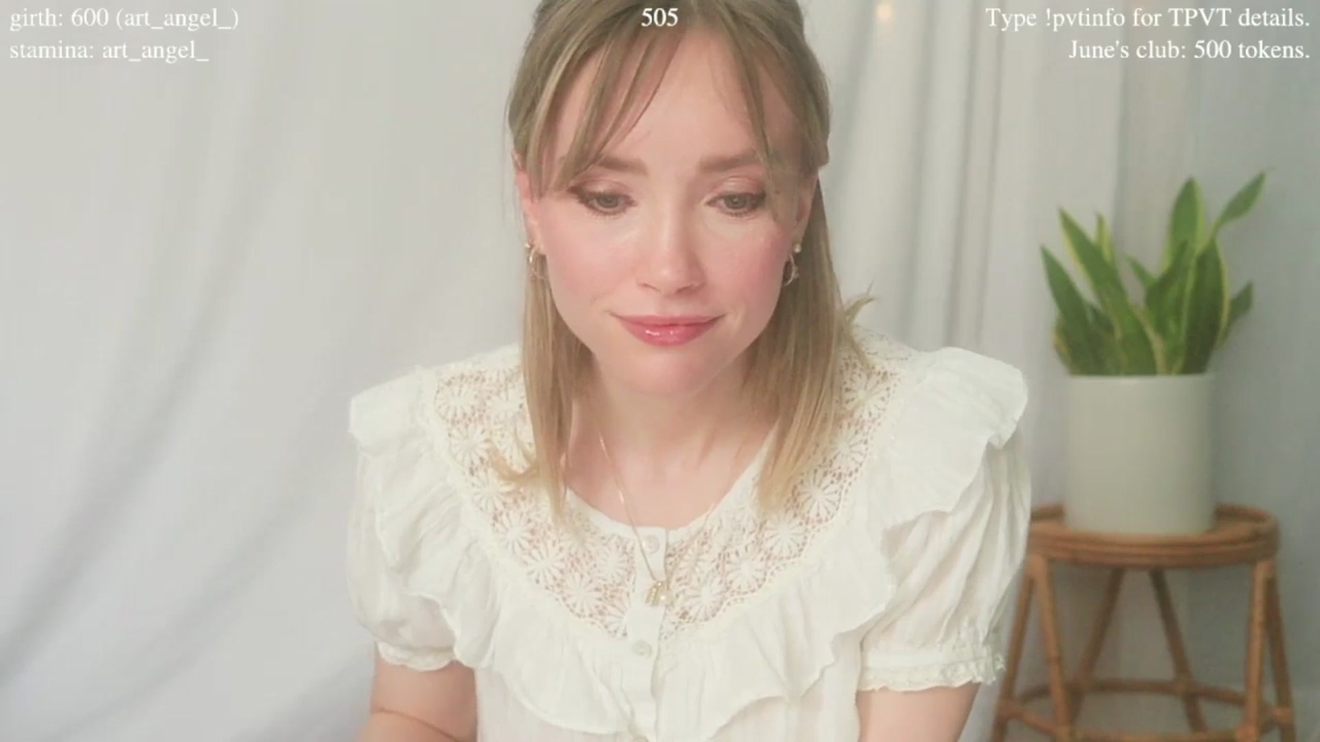 Gallery image thumbnail from coletteclaude's myfreecams stream on, 06/03/2025, 20:11 image 6 of 20