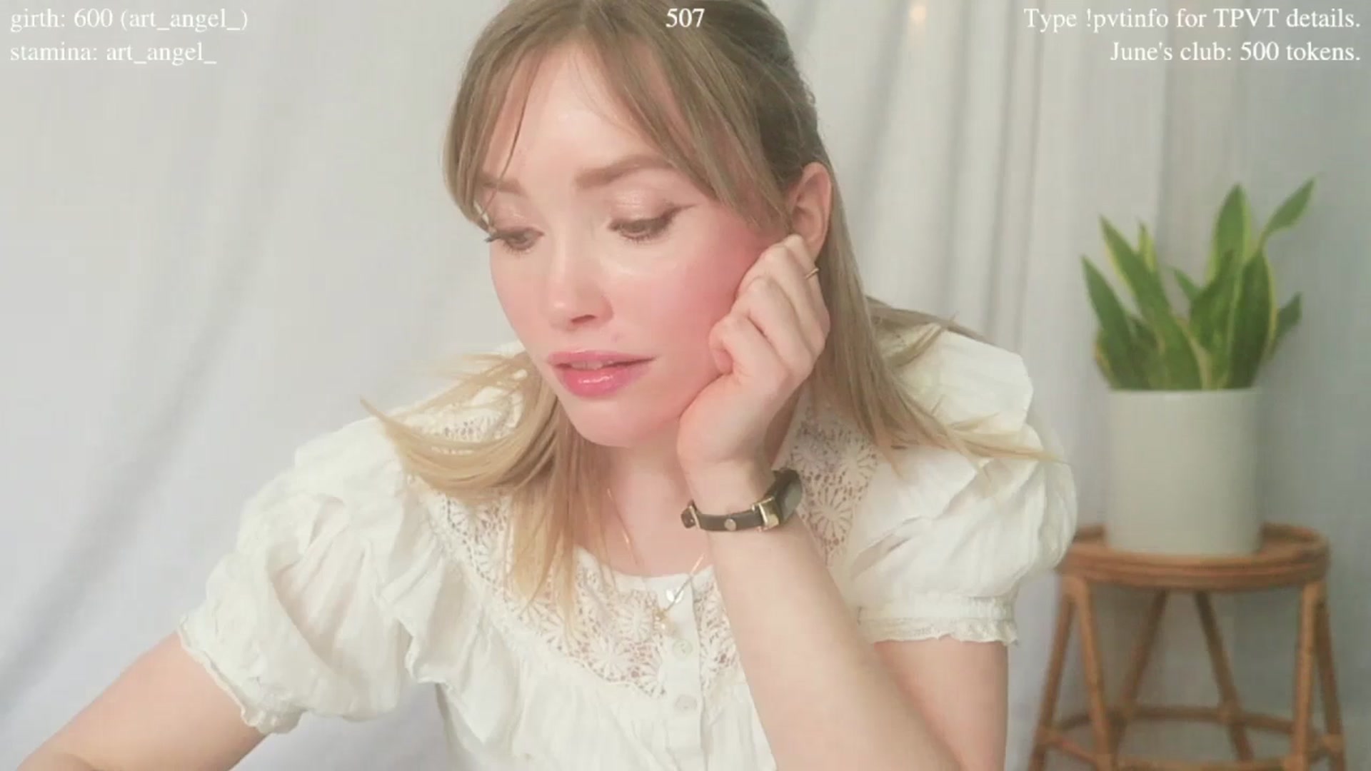 Gallery image thumbnail from coletteclaude's myfreecams stream on, 06/03/2025, 20:11 image 11 of 20