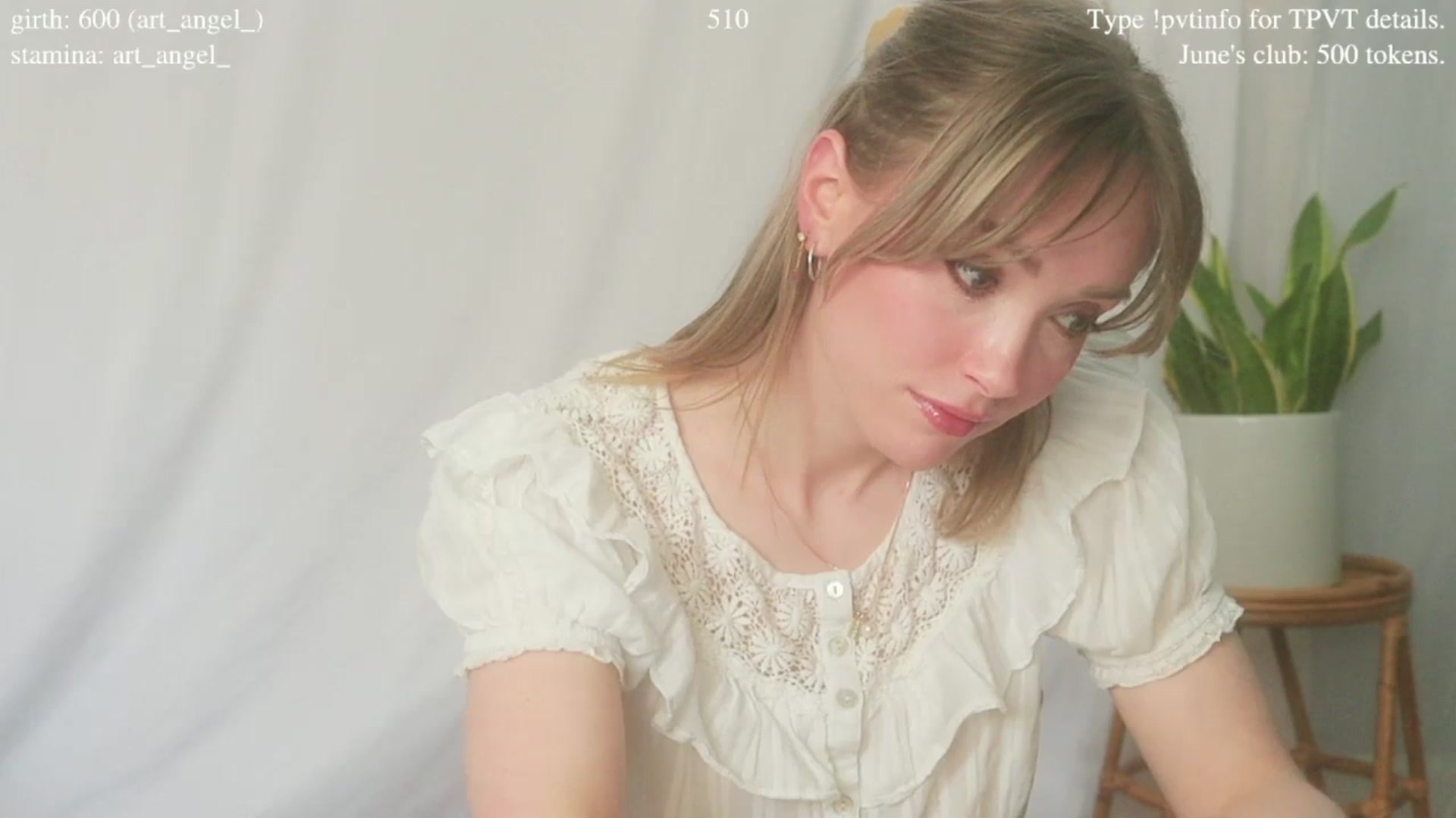 Gallery image thumbnail from coletteclaude's myfreecams stream on, 06/03/2025, 20:11 image 15 of 20