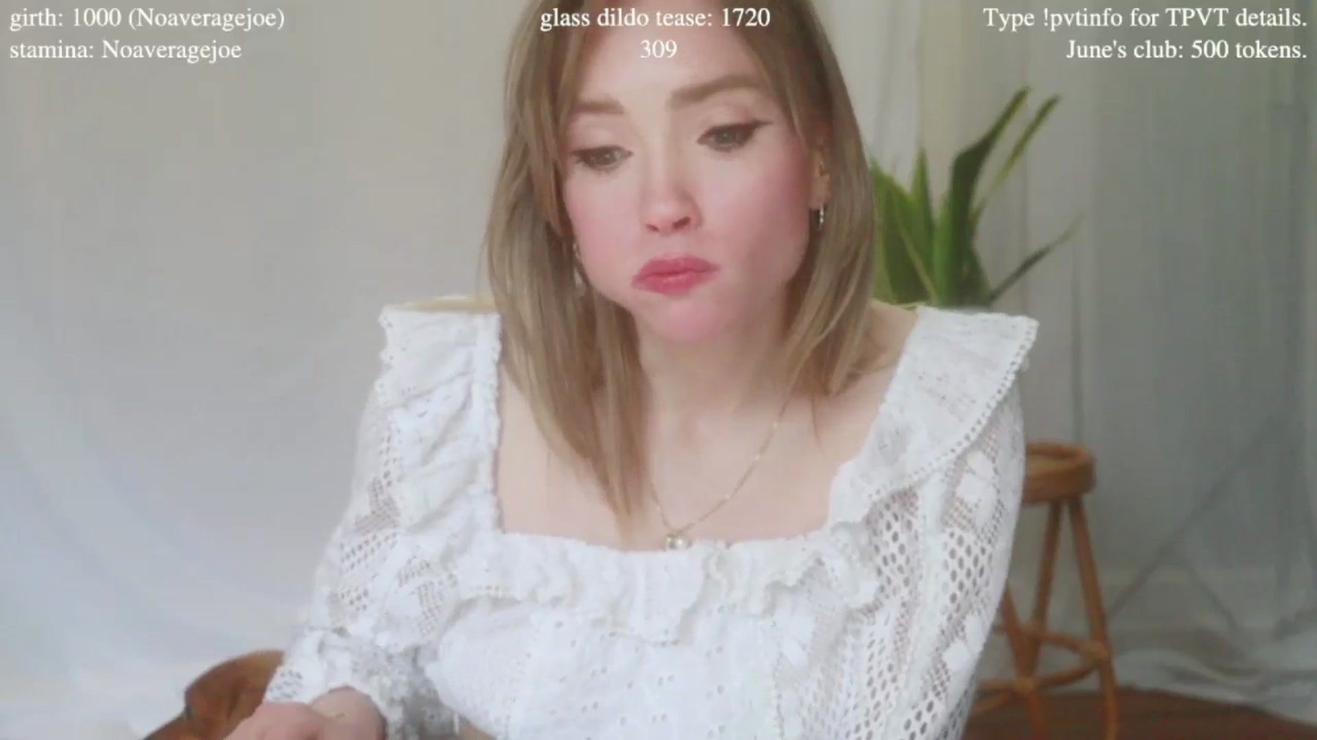 Gallery image thumbnail from coletteclaude's myfreecams stream on, 06/05/2025, 20:18 image 19 of 20