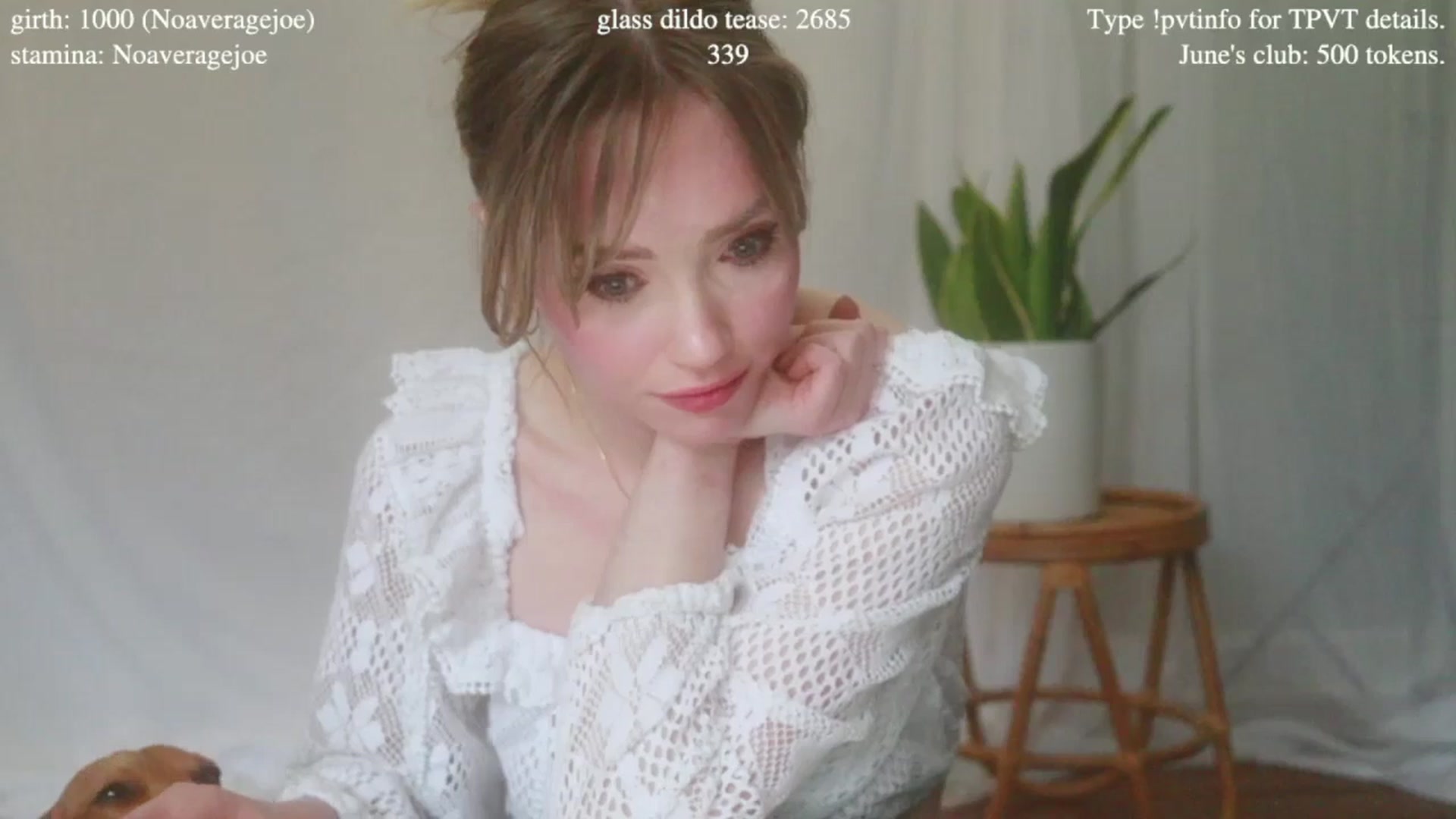 Gallery image thumbnail from coletteclaude's myfreecams stream on, 06/05/2025, 20:18 image 12 of 20