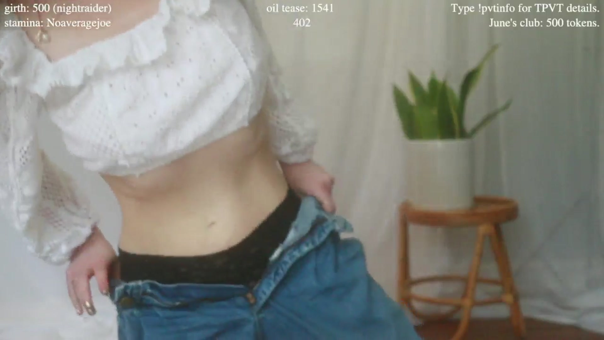 Gallery image thumbnail from coletteclaude's myfreecams stream on, 06/05/2025, 20:18 image 9 of 20