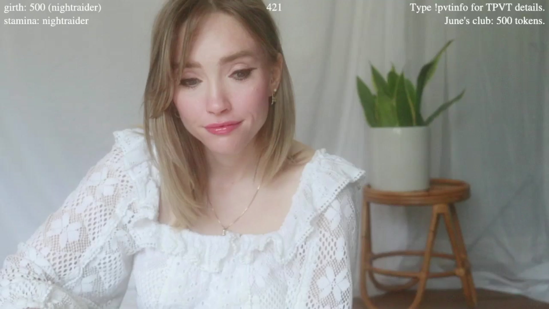 Gallery image thumbnail from coletteclaude's myfreecams stream on, 06/05/2025, 20:18 image 5 of 20