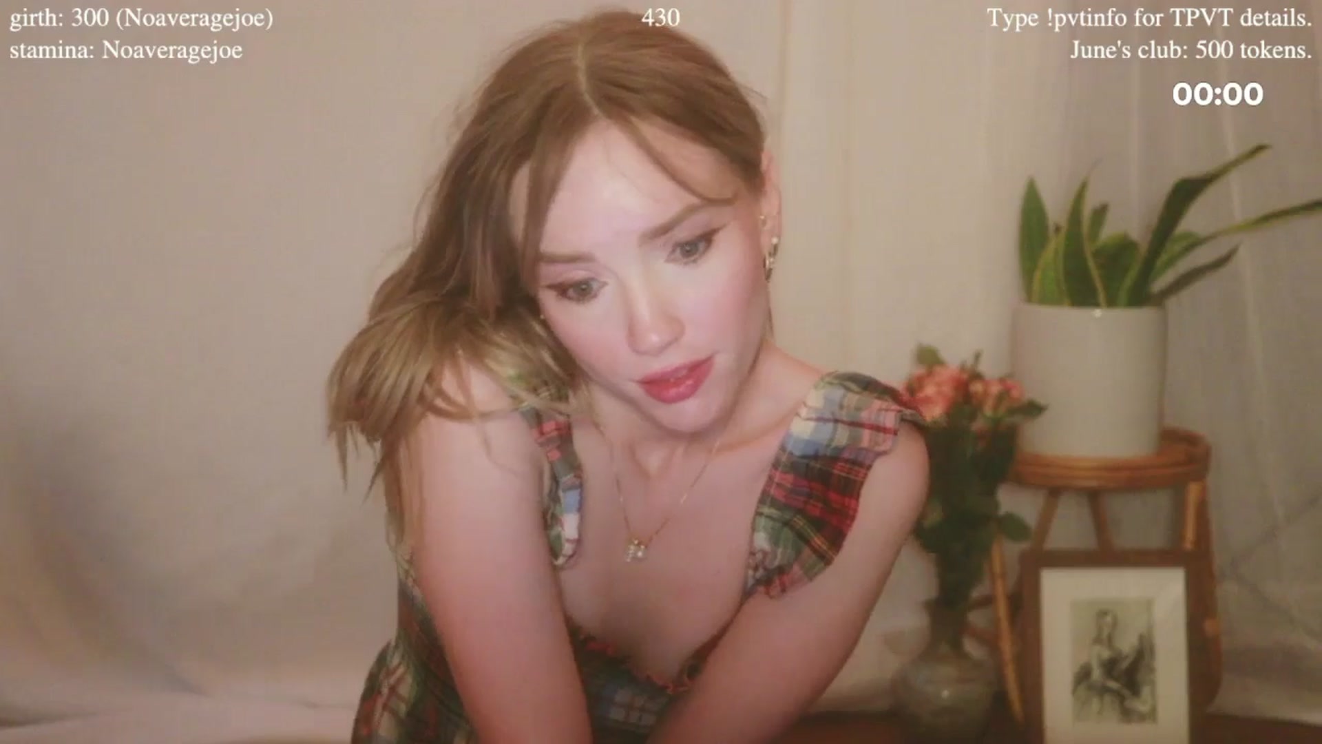 Gallery image thumbnail from coletteclaude's myfreecams stream on, 06/08/2025, 02:08 image 10 of 20