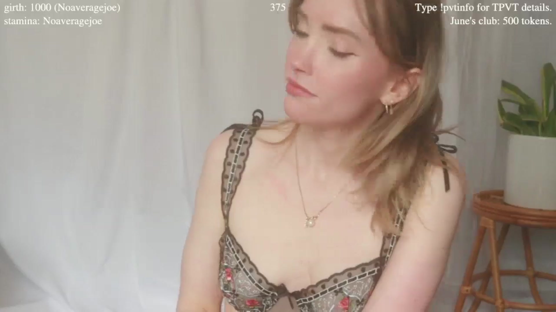 Gallery image thumbnail from coletteclaude's myfreecams stream on, 06/10/2025, 21:14 image 5 of 20