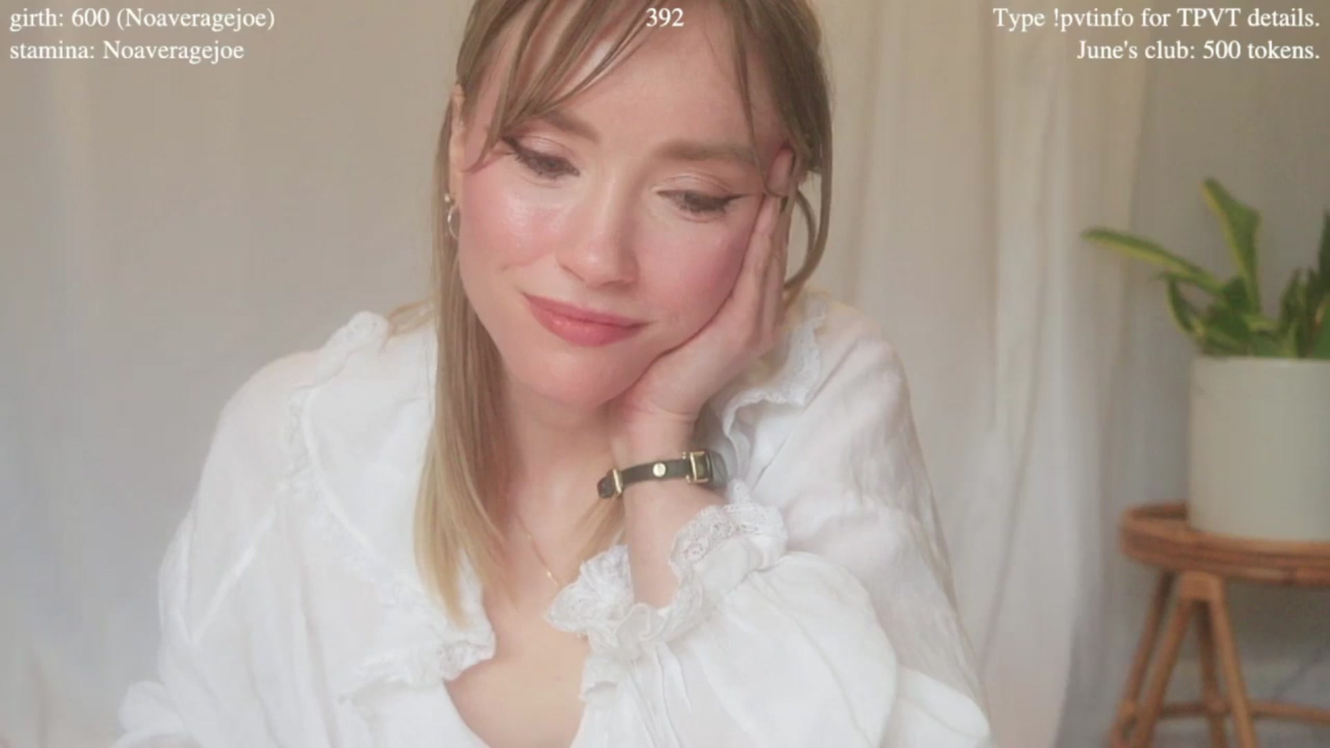Gallery image thumbnail from coletteclaude's myfreecams stream on, 06/13/2025, 20:12 image 18 of 20