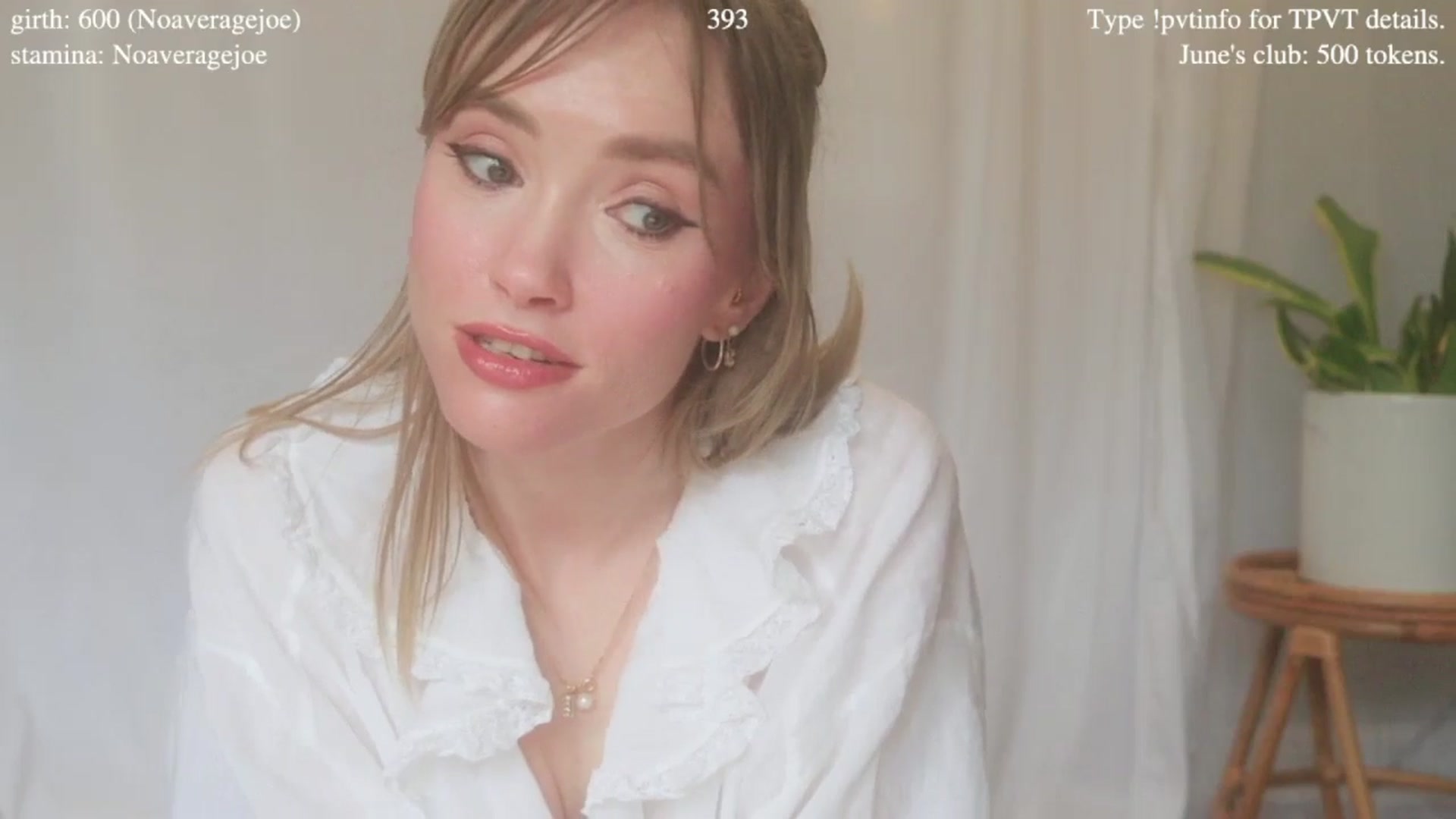 Gallery image thumbnail from coletteclaude's myfreecams stream on, 06/13/2025, 20:12 image 14 of 20