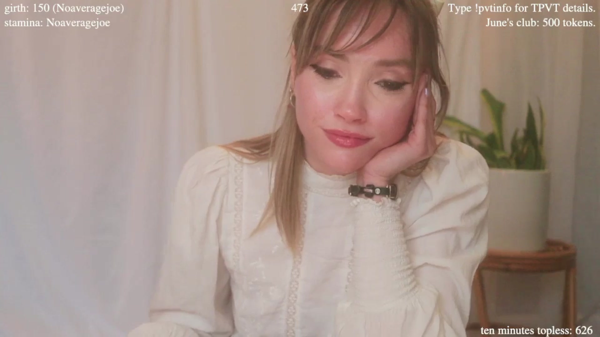 Gallery image thumbnail from coletteclaude's myfreecams stream on, 06/16/2025, 21:06 image 14 of 20