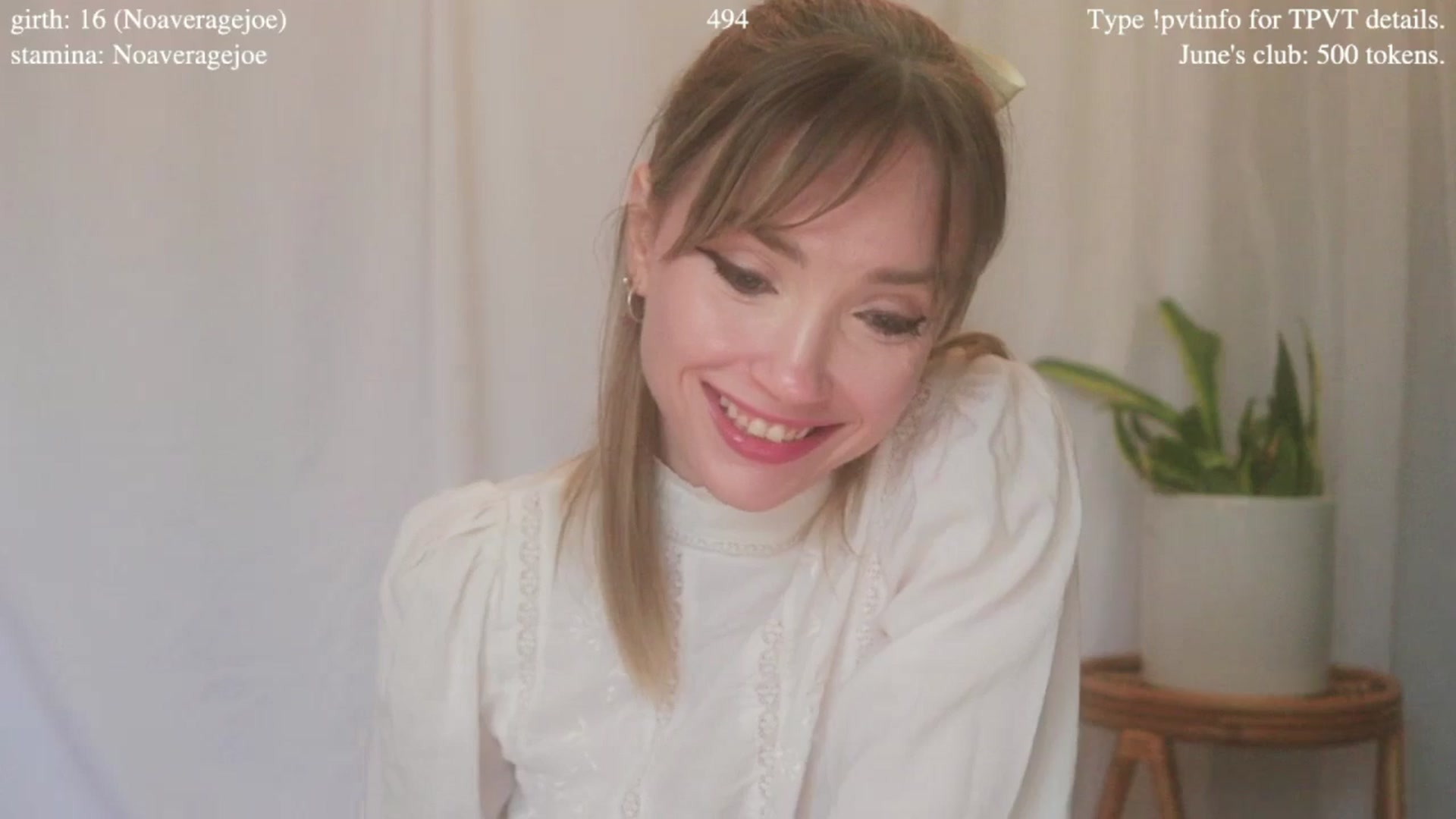 Gallery image thumbnail from coletteclaude's myfreecams stream on, 06/16/2025, 21:06 image 3 of 20