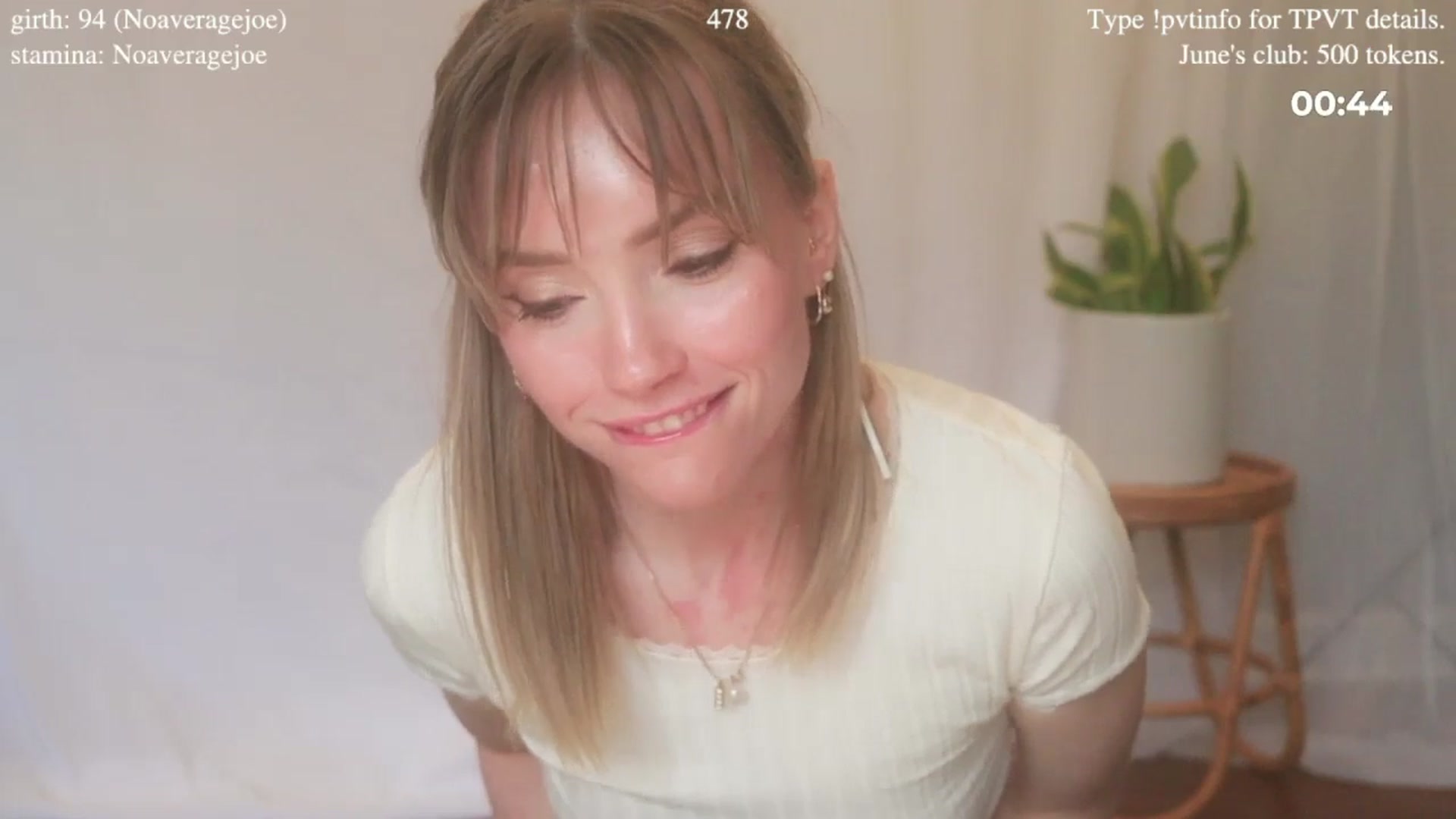 Gallery image thumbnail from coletteclaude's myfreecams stream on, 06/18/2025, 18:56 image 16 of 20