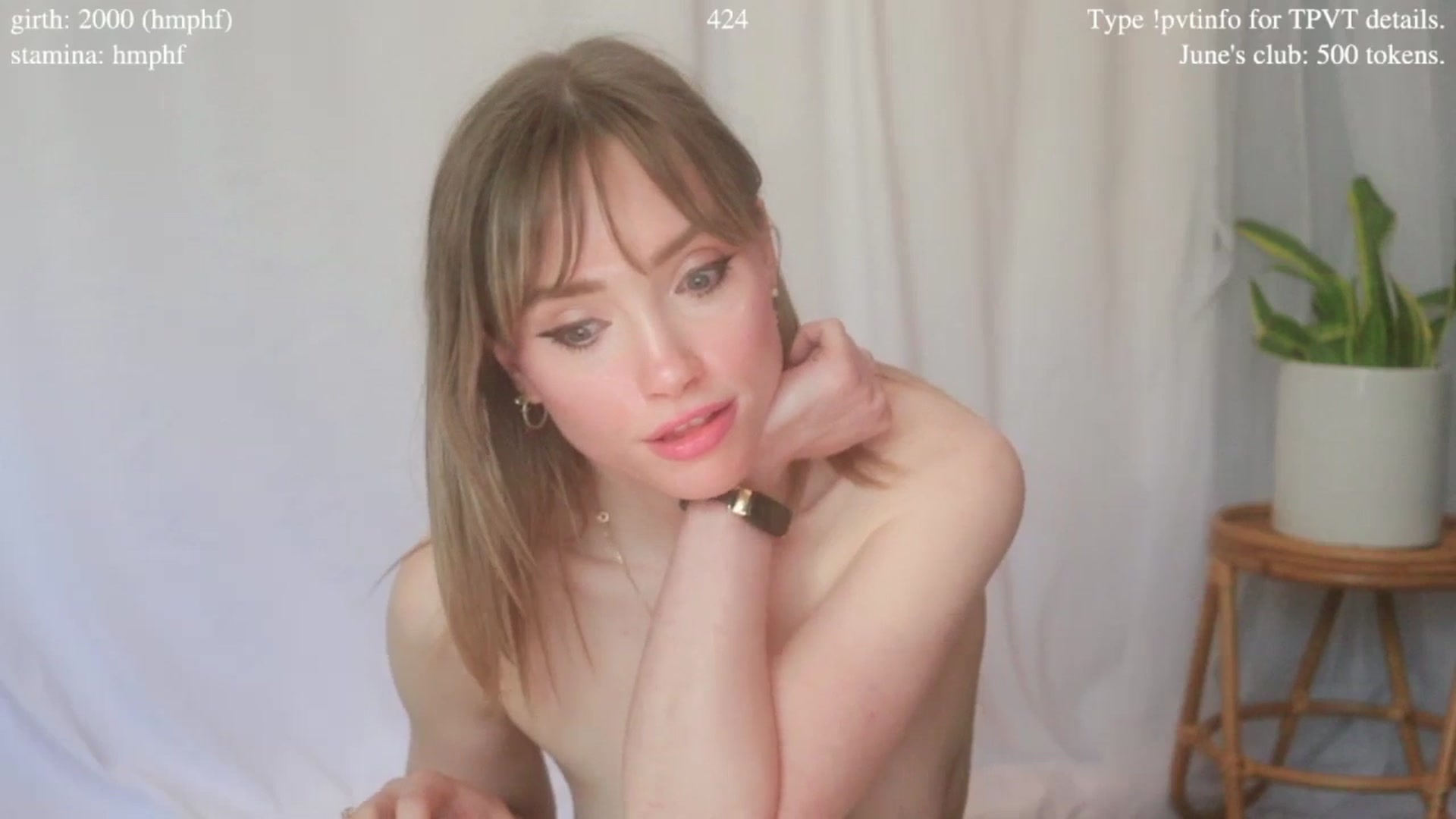 Gallery image thumbnail from coletteclaude's myfreecams stream on, 06/19/2025, 19:14 image 16 of 20