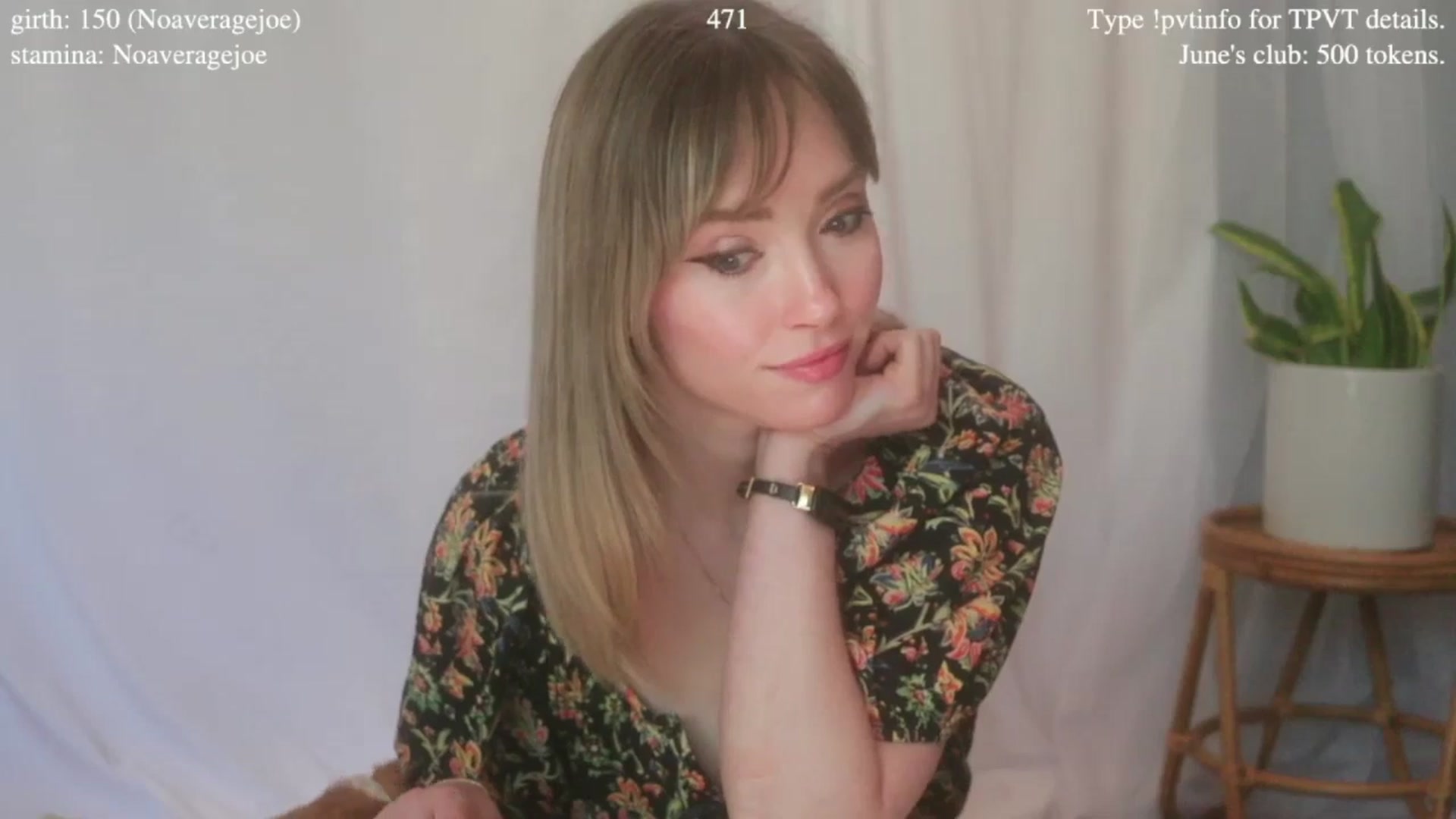 Gallery image thumbnail from coletteclaude's myfreecams stream on, 06/19/2025, 19:14 image 4 of 20