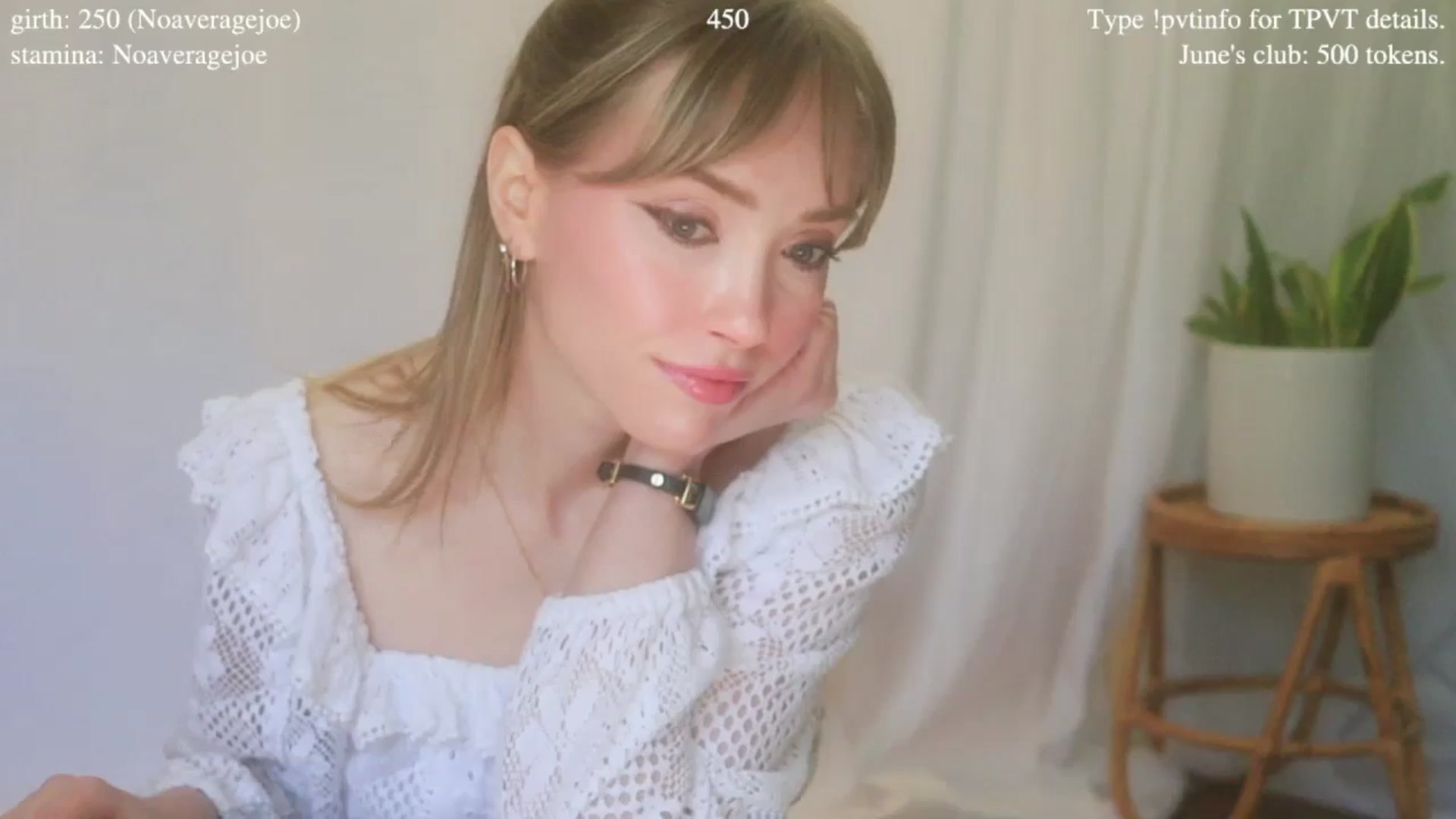 Gallery image thumbnail from coletteclaude's myfreecams stream on, 06/20/2025, 19:37 image 7 of 20