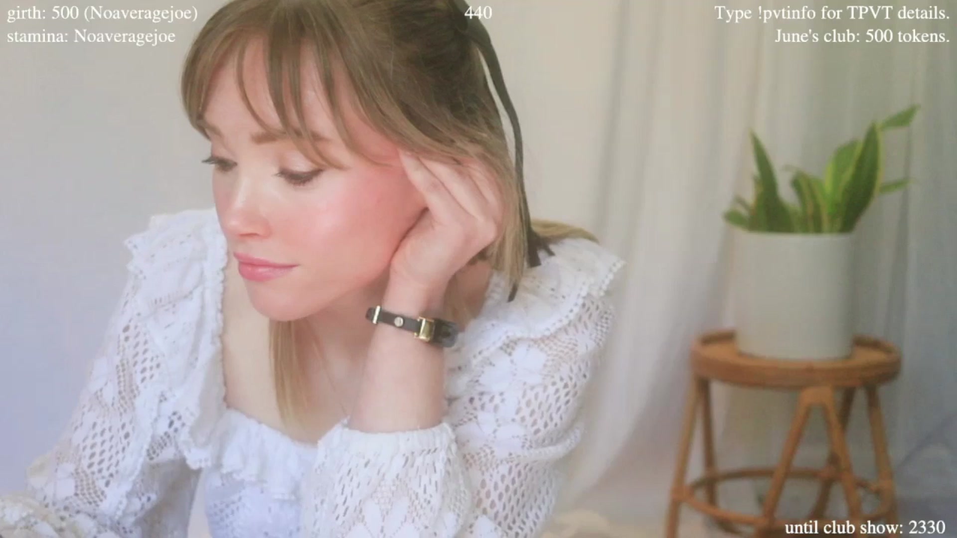 Gallery image thumbnail from coletteclaude's myfreecams stream on, 06/20/2025, 19:37 image 10 of 20