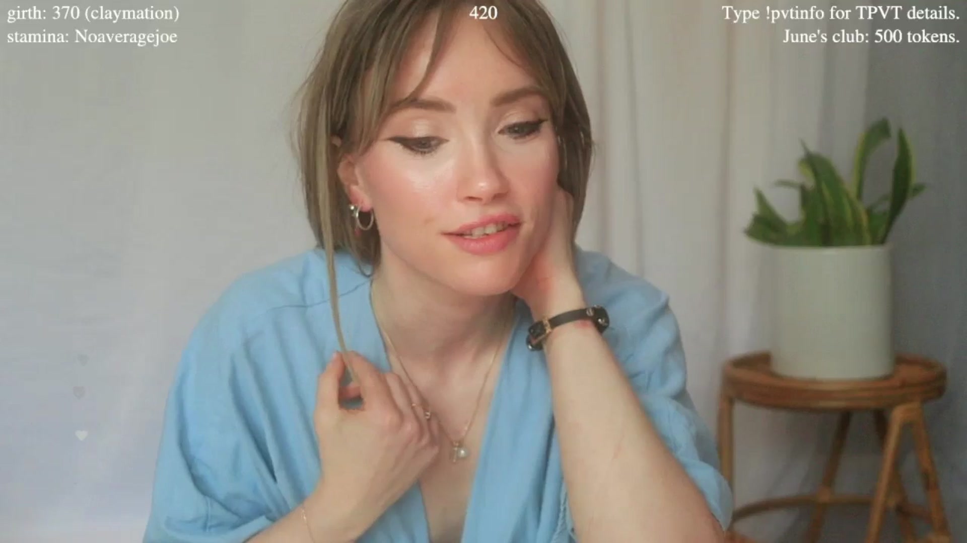 Gallery image thumbnail from coletteclaude's myfreecams stream on, 06/25/2025, 20:03 image 12 of 20