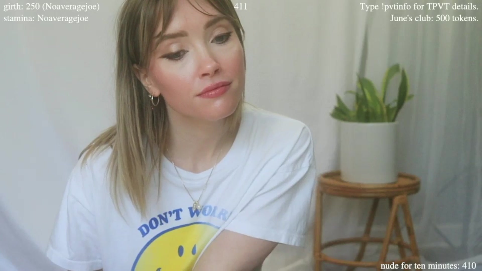 Gallery image thumbnail from coletteclaude's myfreecams stream on, 06/26/2025, 20:20 image 13 of 20