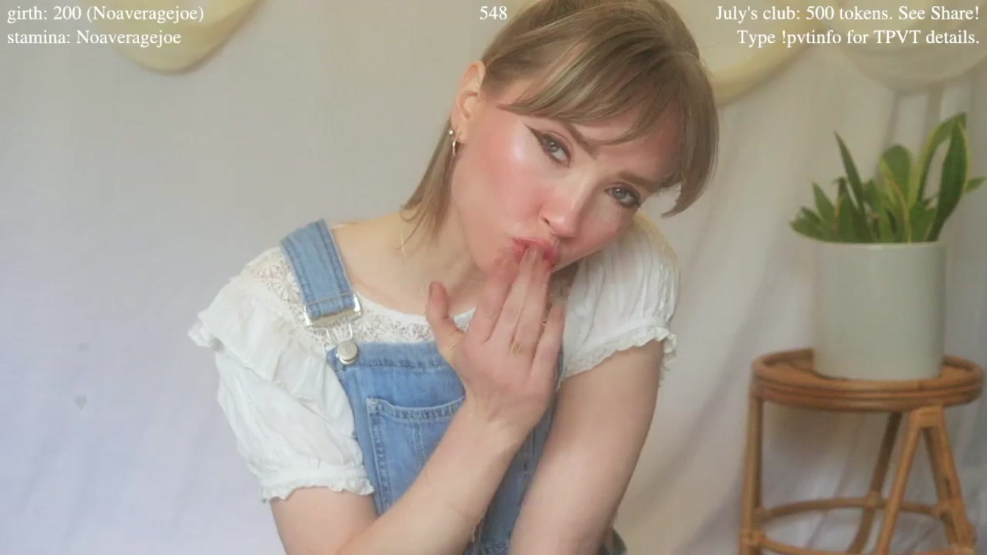 Gallery image thumbnail from coletteclaude's myfreecams stream on, 07/04/2025, 21:02 image 7 of 20