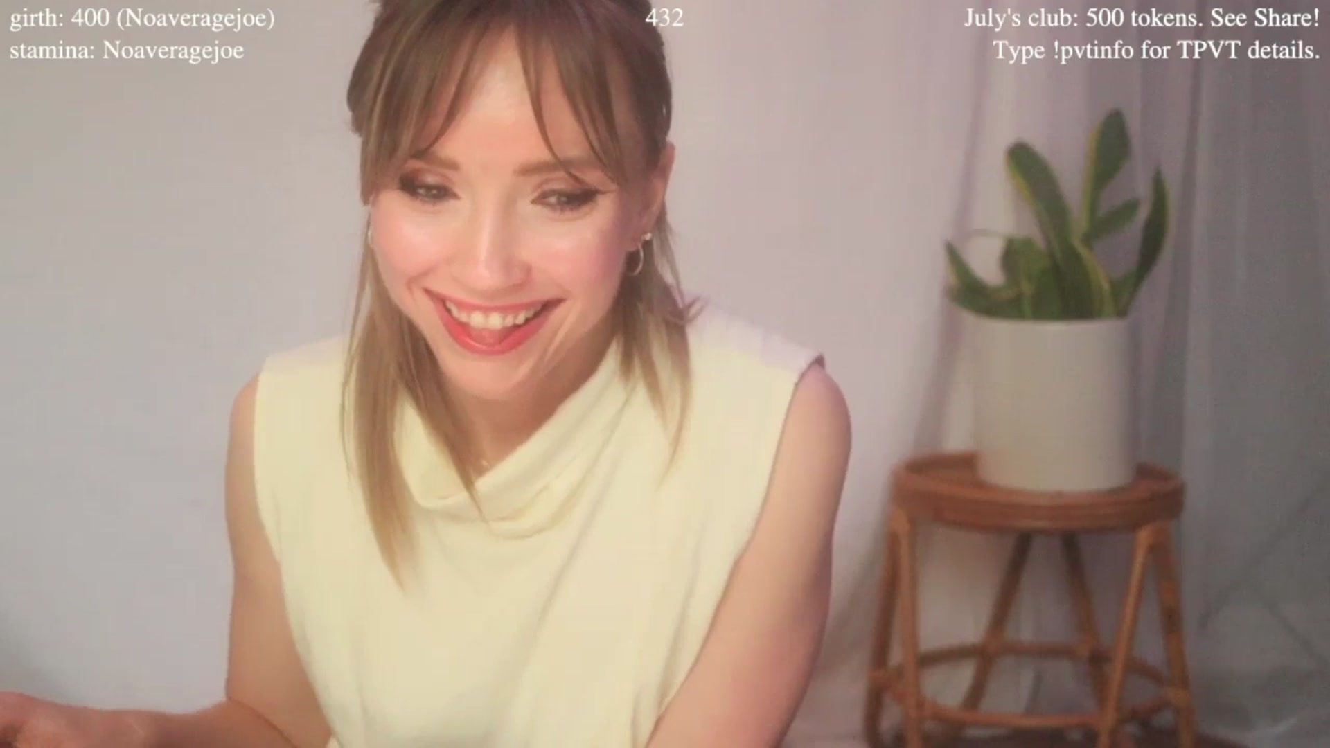 Gallery image thumbnail from coletteclaude's myfreecams stream on, 07/24/2025, 19:49 image 16 of 20