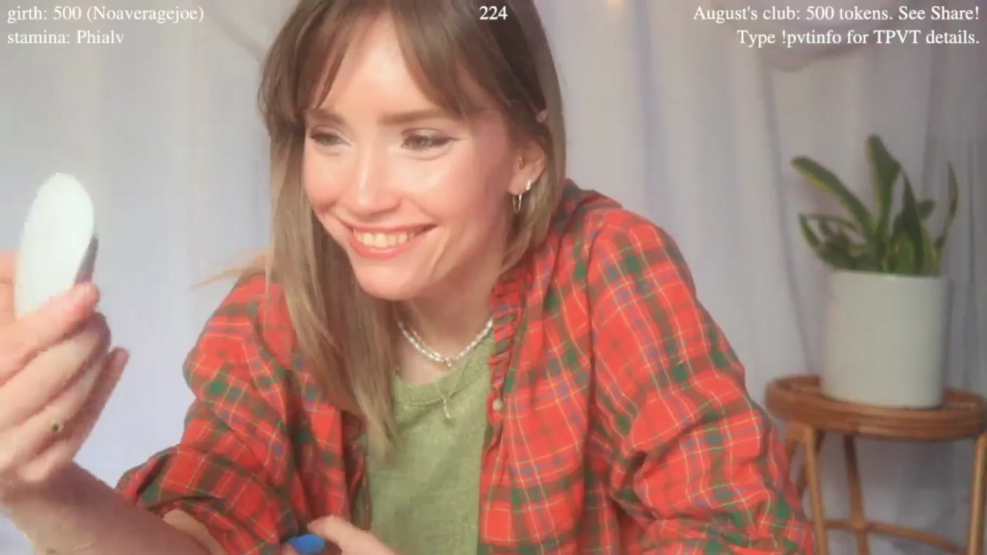 Gallery image thumbnail from coletteclaude's myfreecams stream on, 08/04/2025, 19:00 image 11 of 20