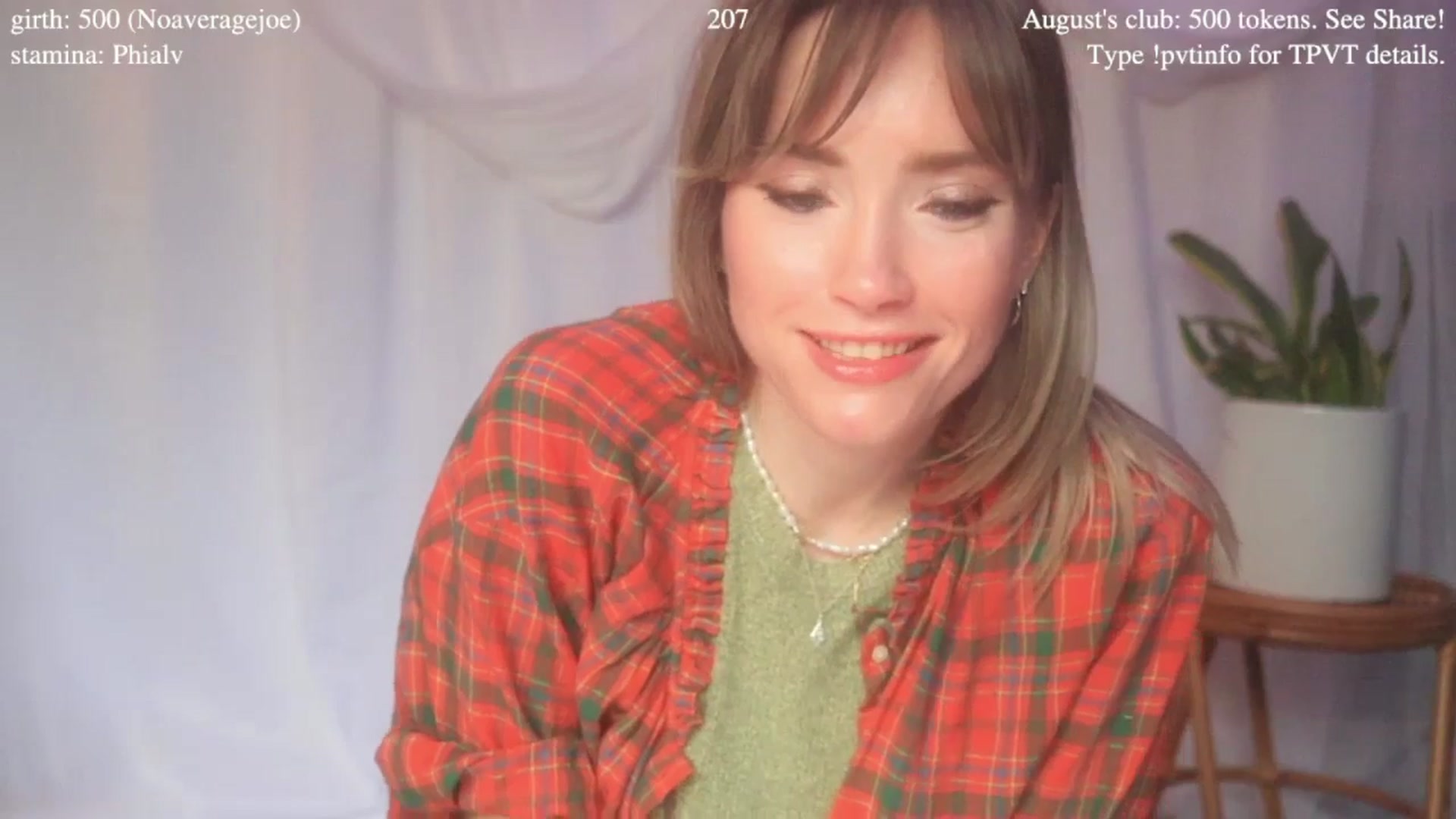 Gallery image thumbnail from coletteclaude's myfreecams stream on, 08/04/2025, 19:00 image 19 of 20