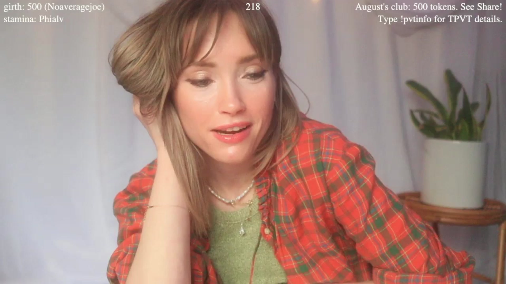 Gallery image thumbnail from coletteclaude's myfreecams stream on, 08/04/2025, 19:00 image 15 of 20