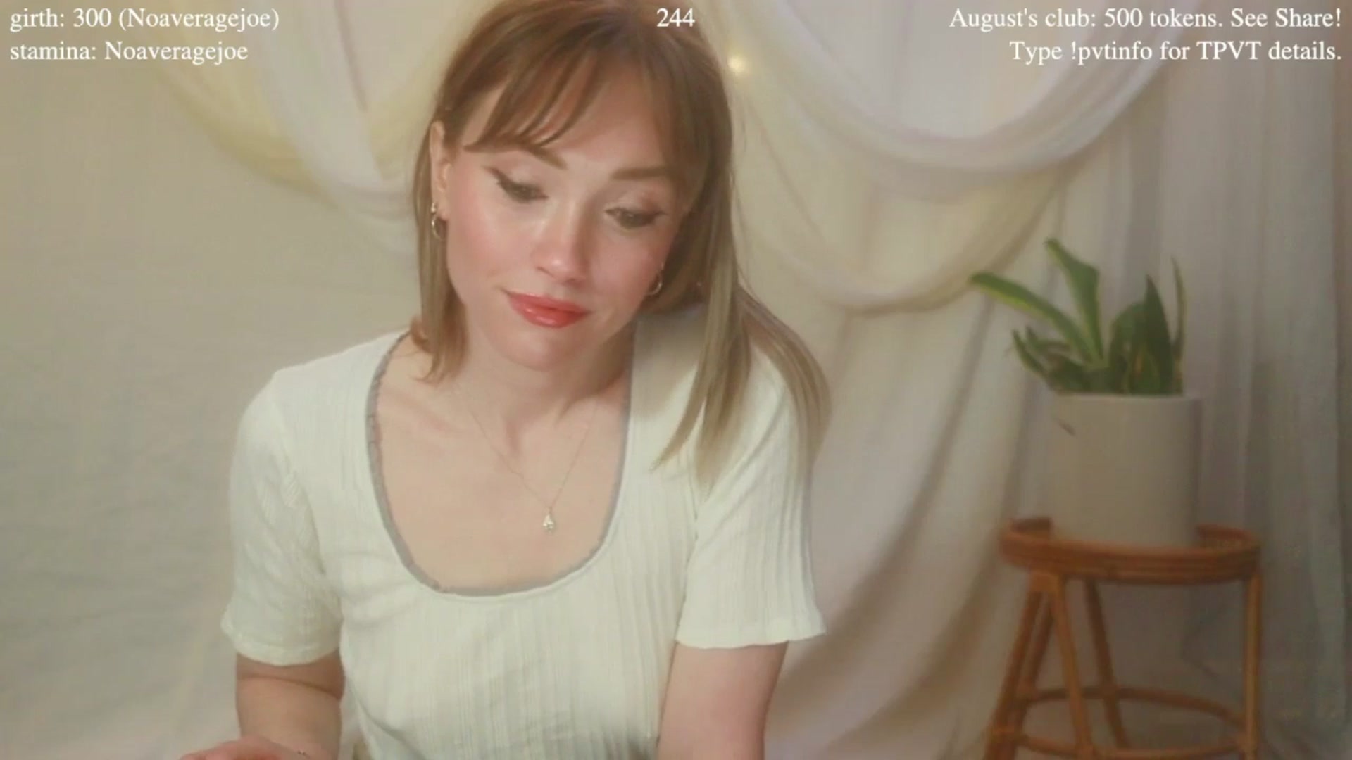 Gallery image thumbnail from coletteclaude's myfreecams stream on, 08/11/2025, 19:12 image 14 of 20