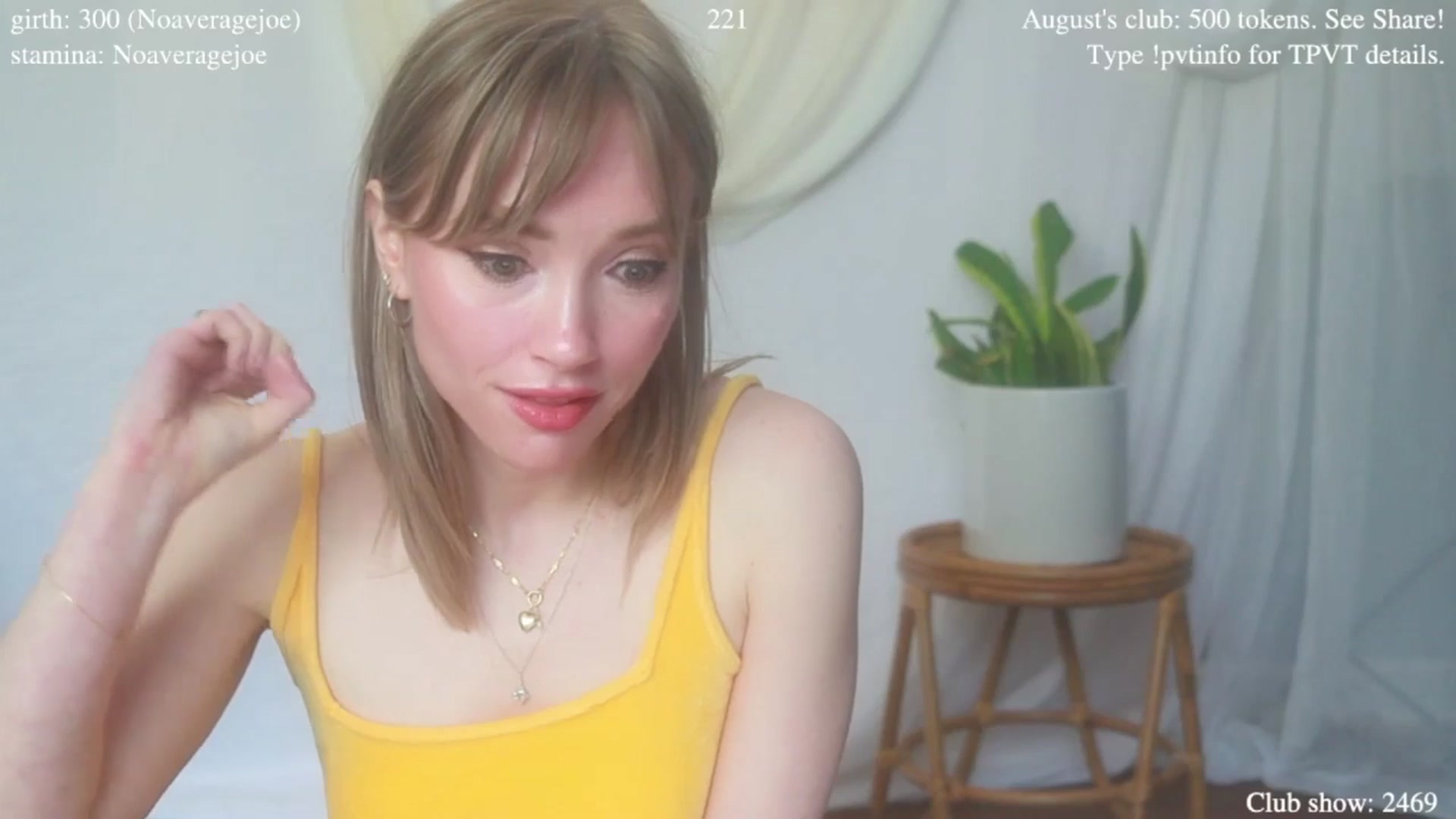 Gallery image thumbnail from coletteclaude's myfreecams stream on, 08/14/2025, 20:37 image 16 of 20
