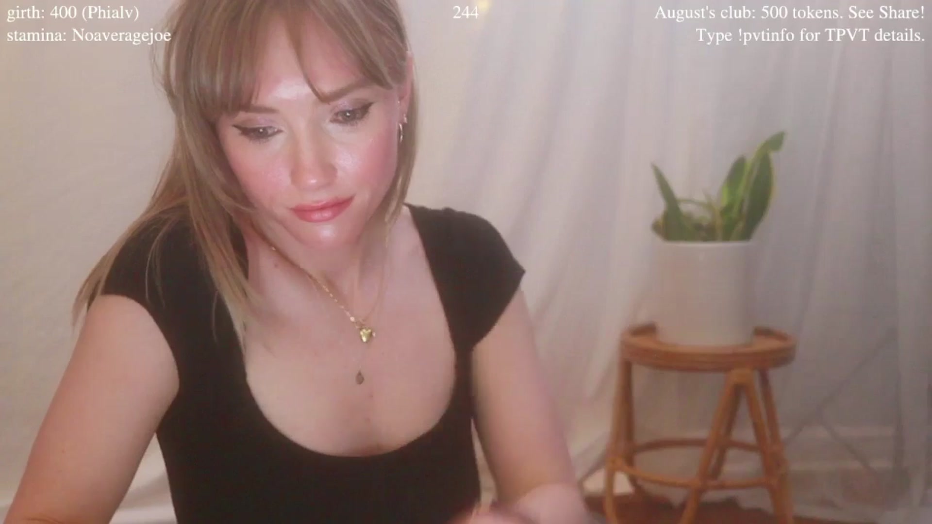 Gallery image thumbnail from coletteclaude's myfreecams stream on, 08/18/2025, 20:50 image 18 of 20