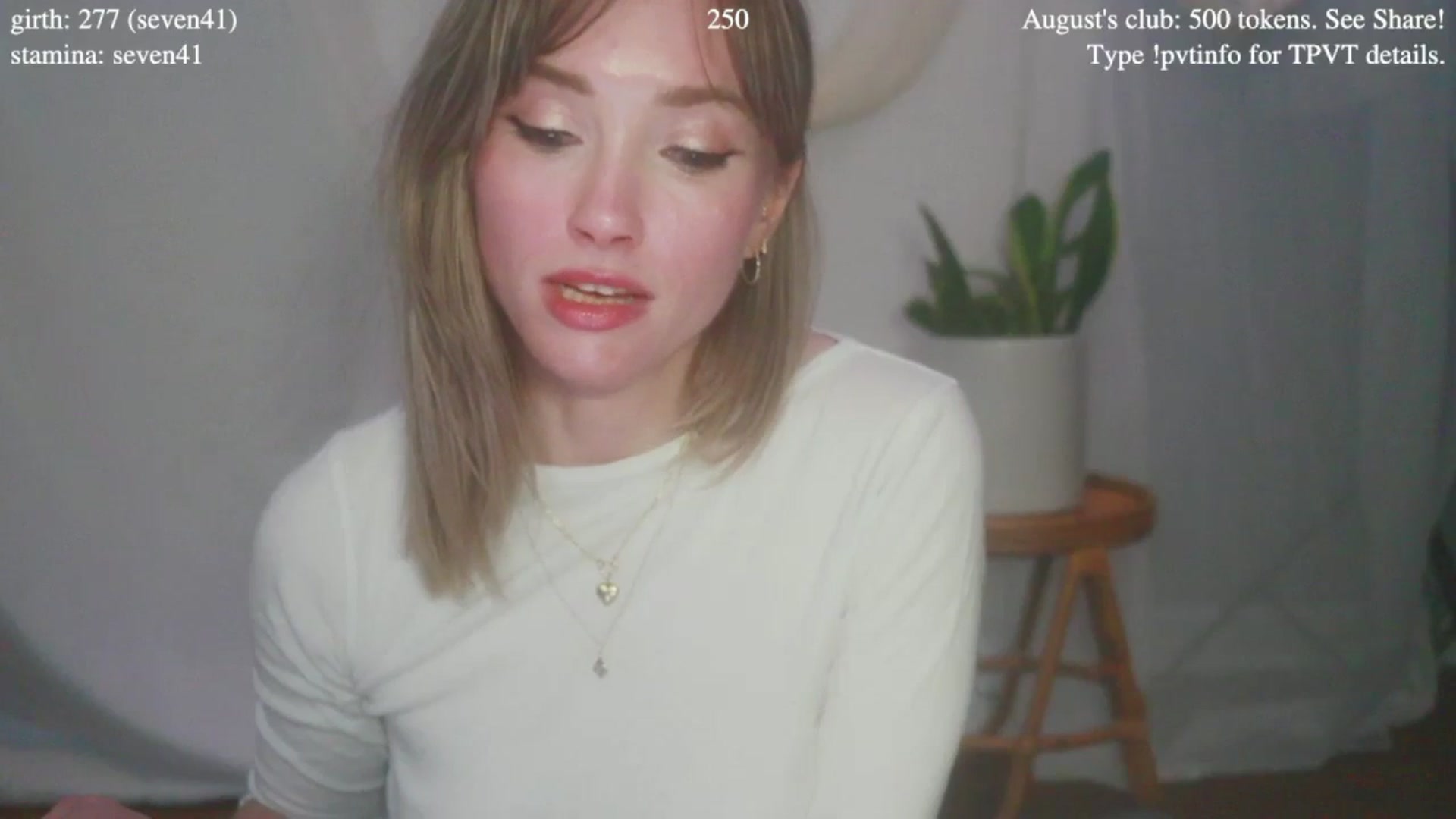 Gallery image thumbnail from coletteclaude's myfreecams stream on, 08/19/2025, 21:01 image 19 of 20