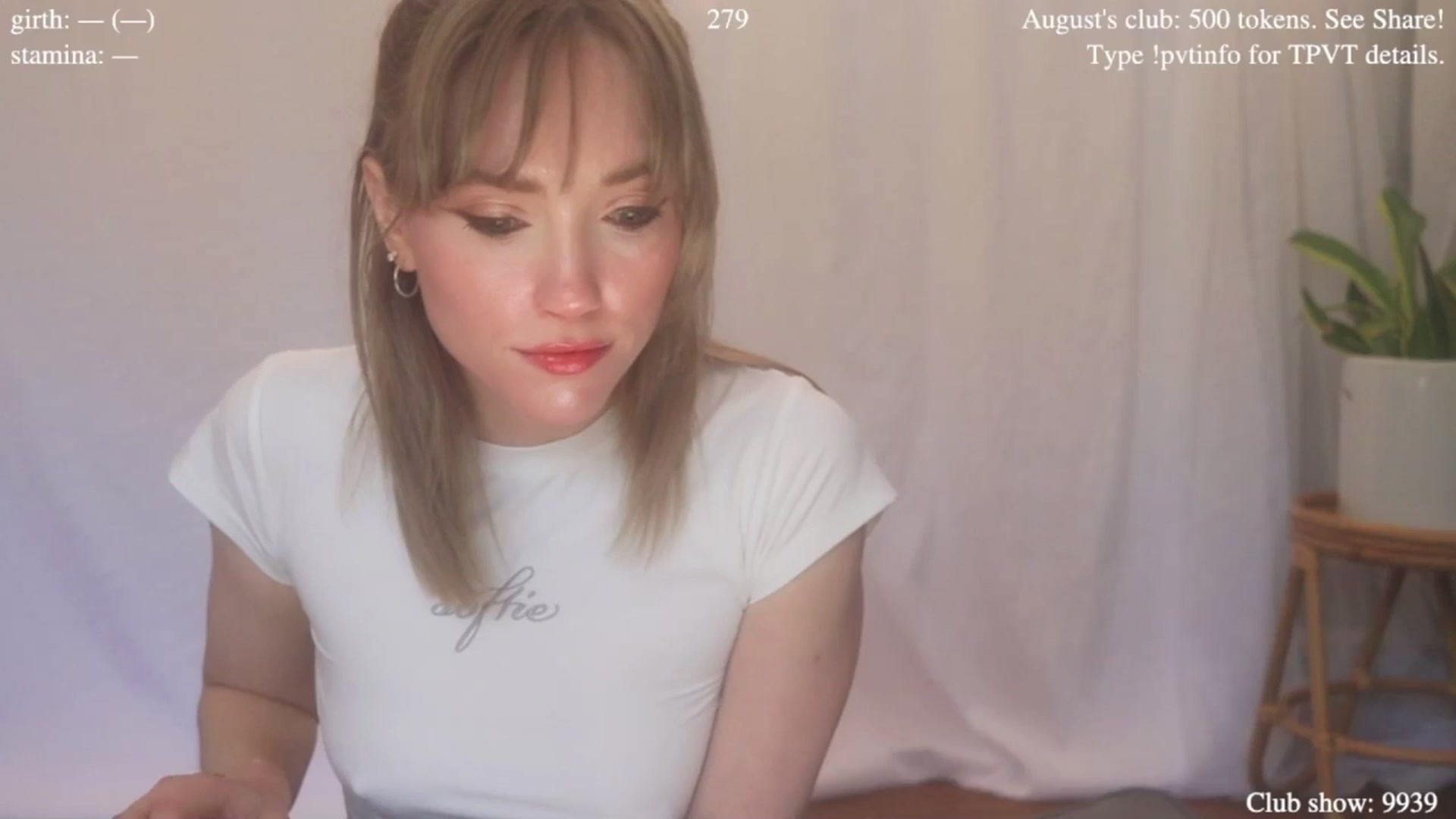 Gallery image thumbnail from coletteclaude's myfreecams stream on, 08/27/2025, 20:25 image 1 of 20