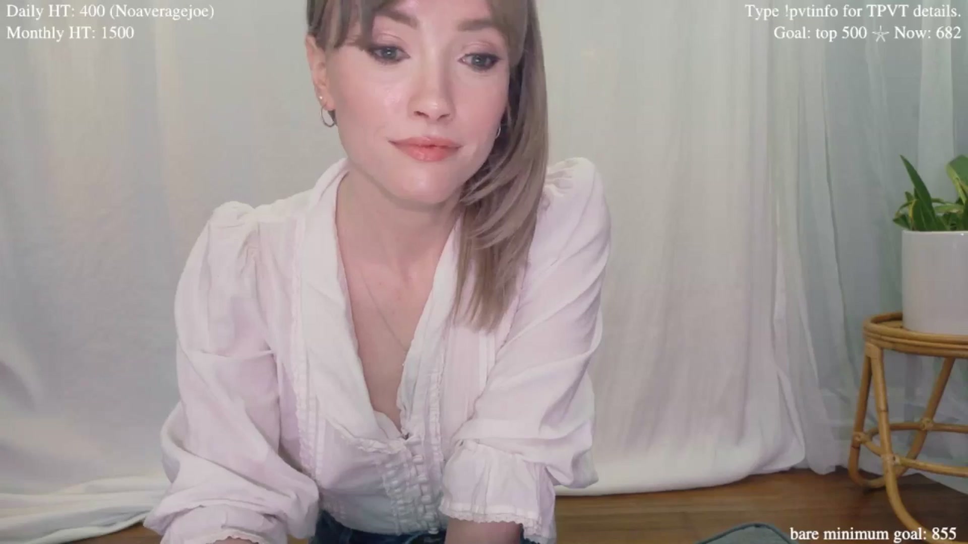 Gallery image thumbnail from coletteclaude's myfreecams stream on, 09/16/2025, 20:08 image 7 of 20