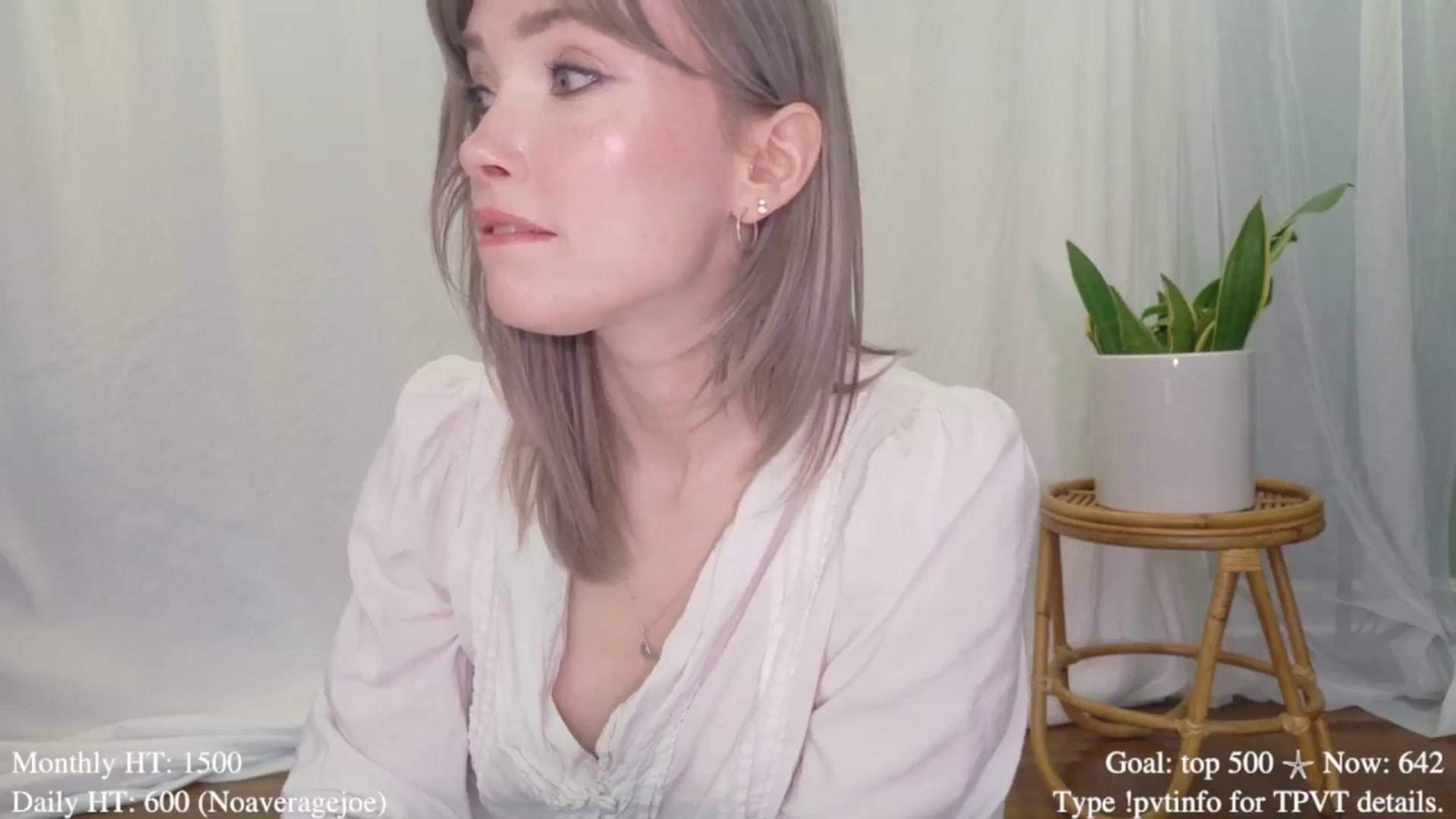 Gallery image thumbnail from coletteclaude's myfreecams stream on, 09/16/2025, 20:08 image 13 of 20