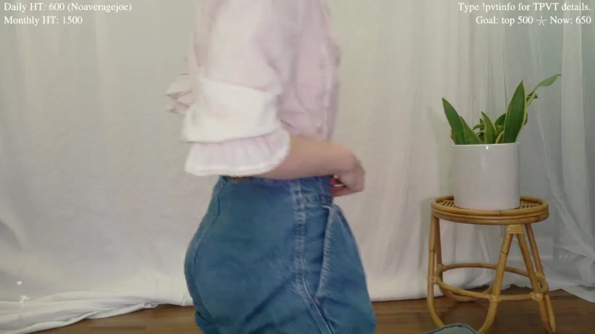 Gallery image thumbnail from coletteclaude's myfreecams stream on, 09/16/2025, 20:08 image 9 of 20