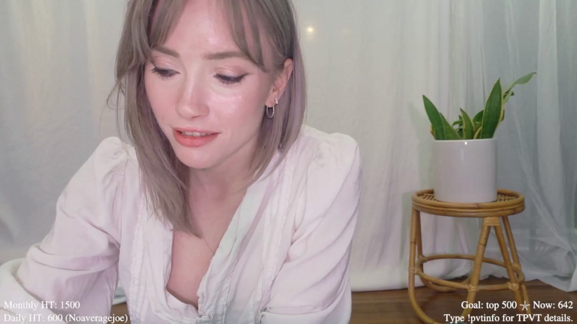 Gallery image thumbnail from coletteclaude's myfreecams stream on, 09/16/2025, 20:08 image 12 of 20