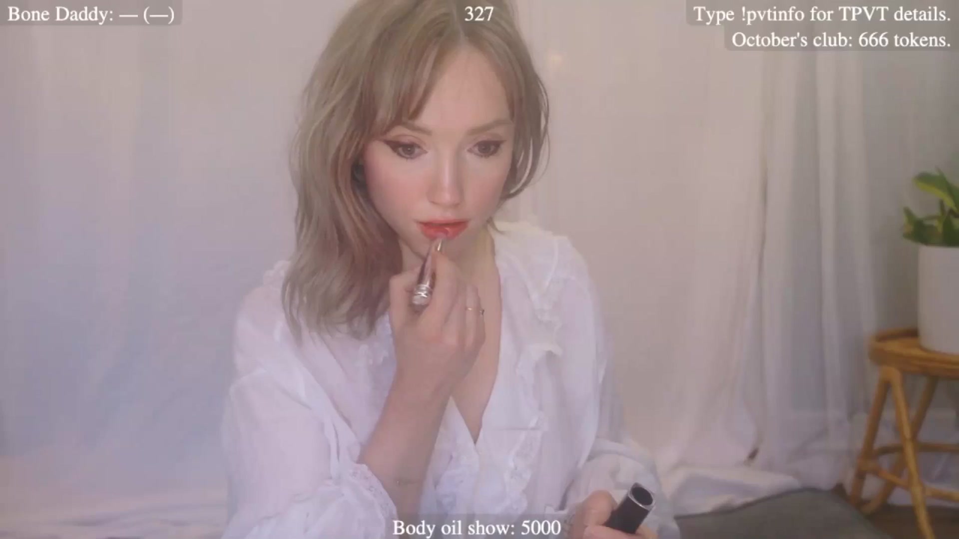 Gallery image thumbnail from coletteclaude's myfreecams stream on, 10/03/2025, 16:42 image 13 of 20