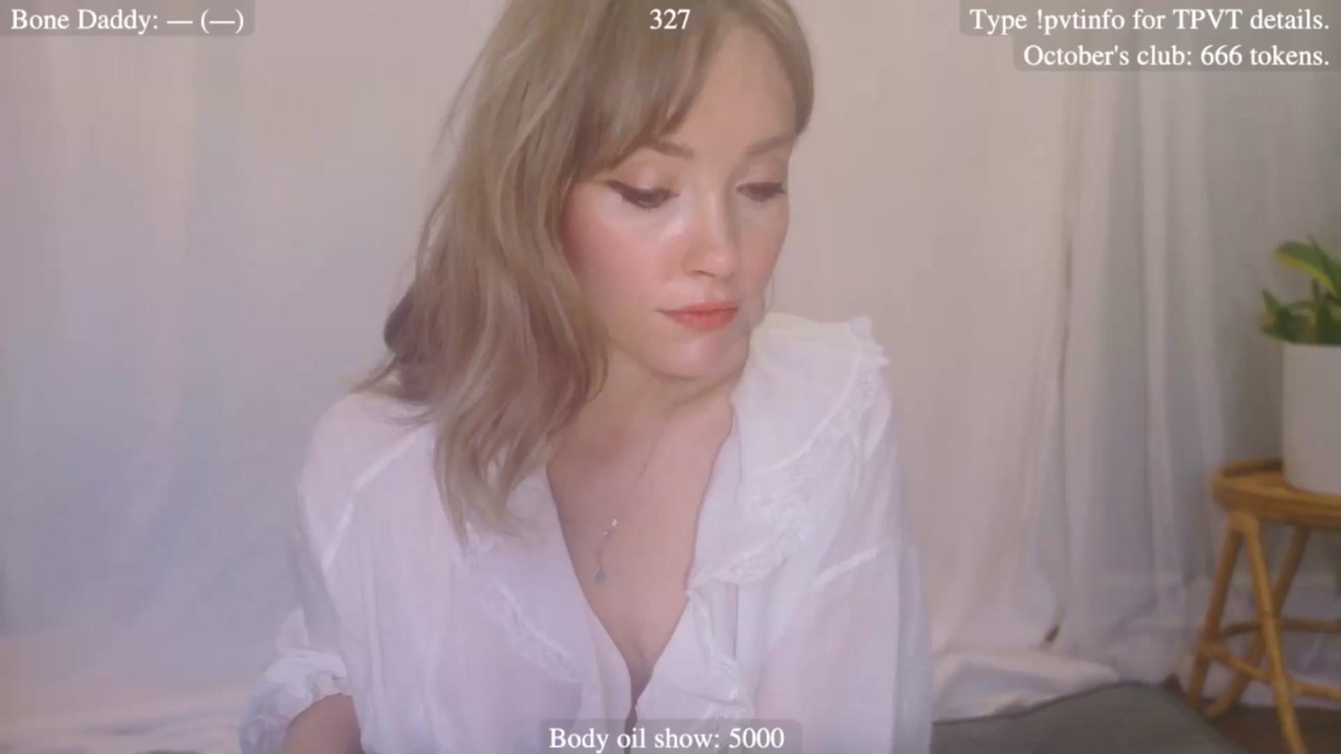 Gallery image thumbnail from coletteclaude's myfreecams stream on, 10/03/2025, 16:42 image 8 of 20