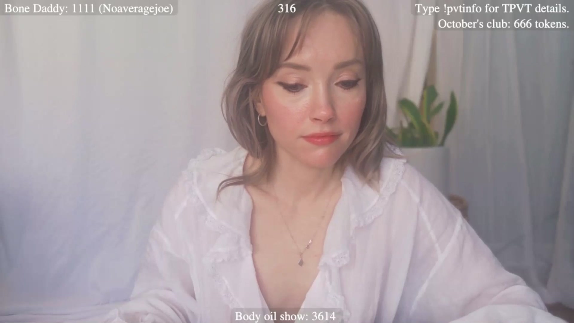 Gallery image thumbnail from coletteclaude's myfreecams stream on, 10/03/2025, 21:04 image 18 of 20