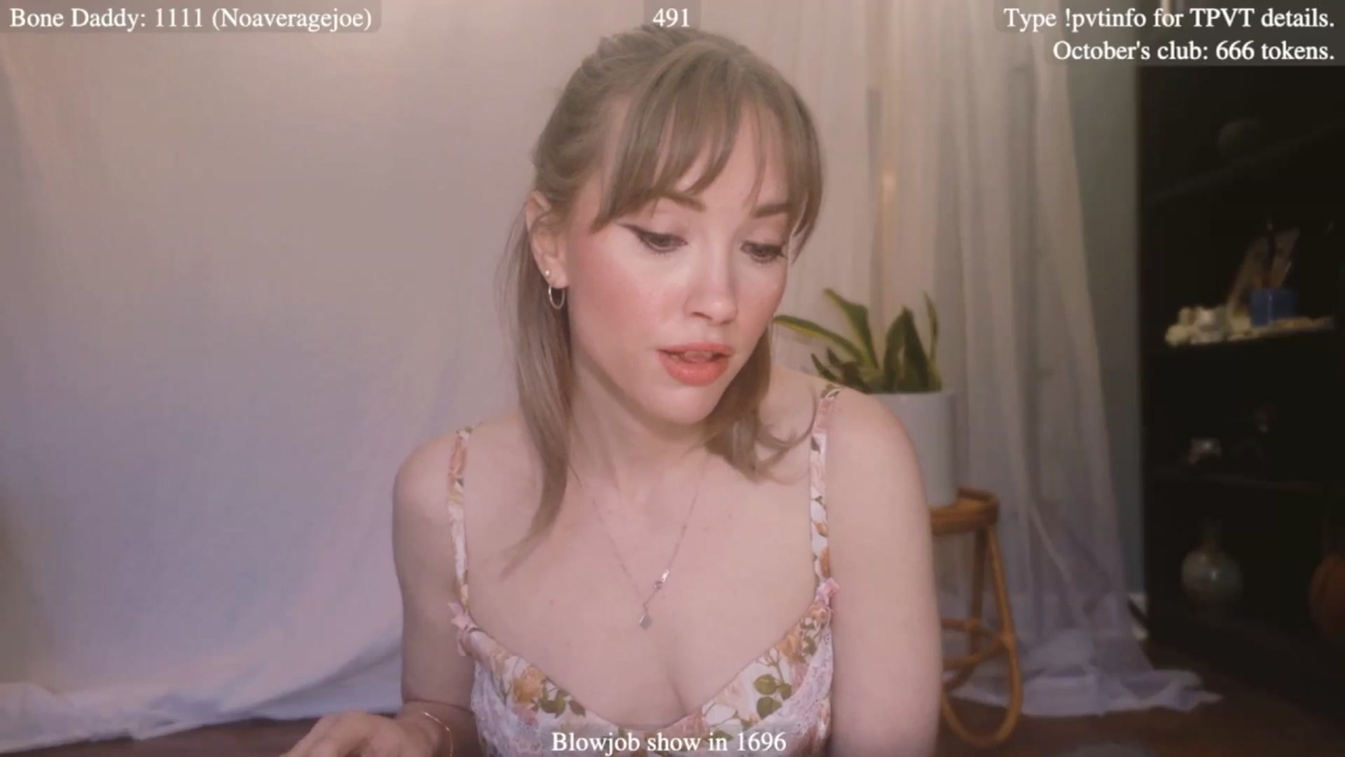 Gallery image thumbnail from coletteclaude's myfreecams stream on, 10/14/2025, 19:33 image 14 of 20
