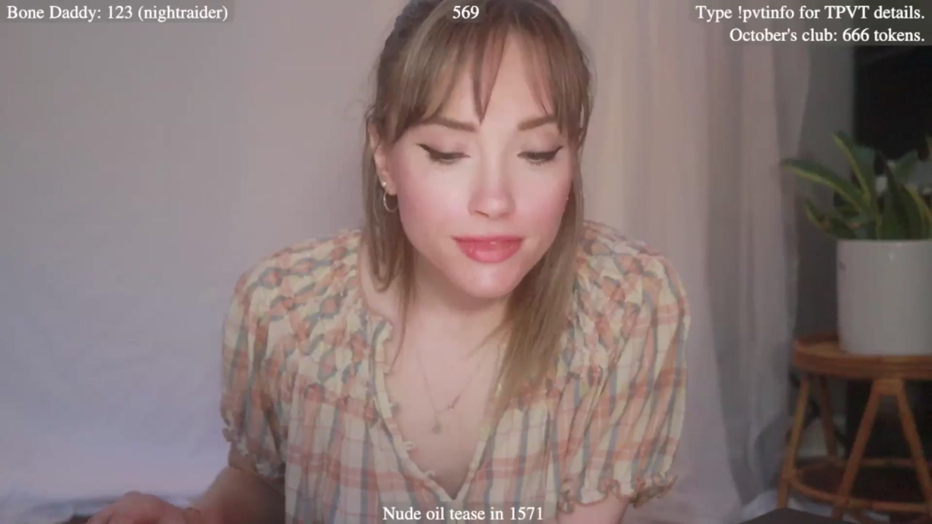 Gallery image thumbnail from coletteclaude's myfreecams stream on, 10/17/2025, 20:45 image 6 of 20
