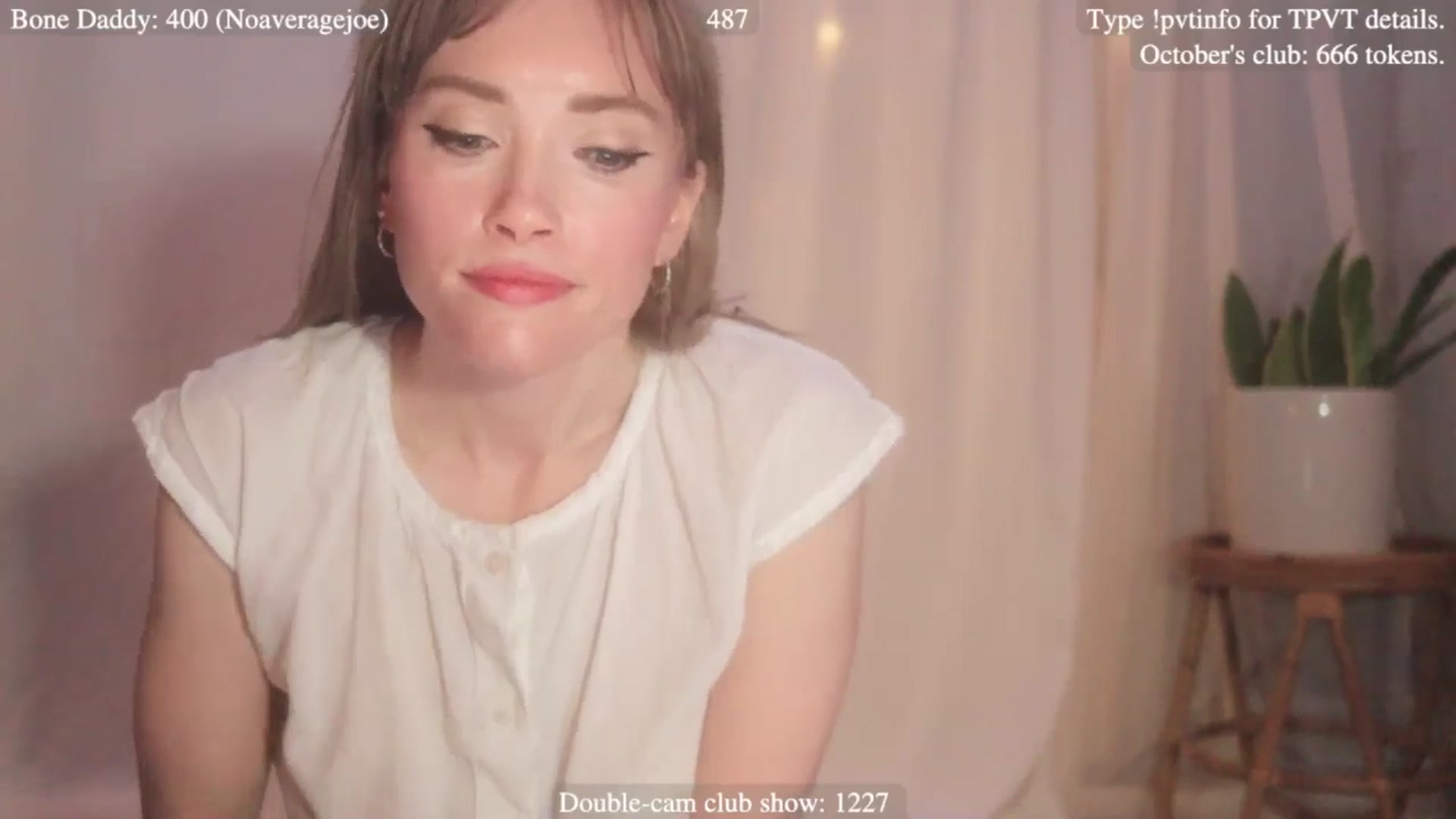 Gallery image thumbnail from coletteclaude's myfreecams stream on, 10/19/2025, 02:23 image 2 of 20