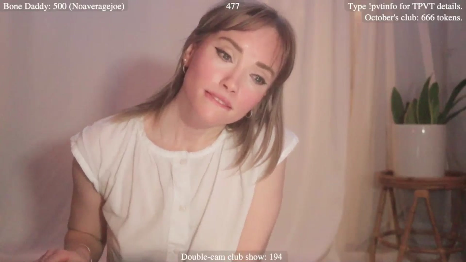 Gallery image thumbnail from coletteclaude's myfreecams stream on, 10/19/2025, 02:23 image 17 of 20