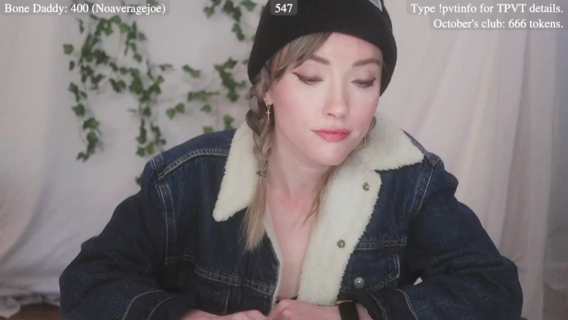 Gallery image thumbnail from coletteclaude's myfreecams stream on, 10/30/2025, 19:30 image 14 of 20