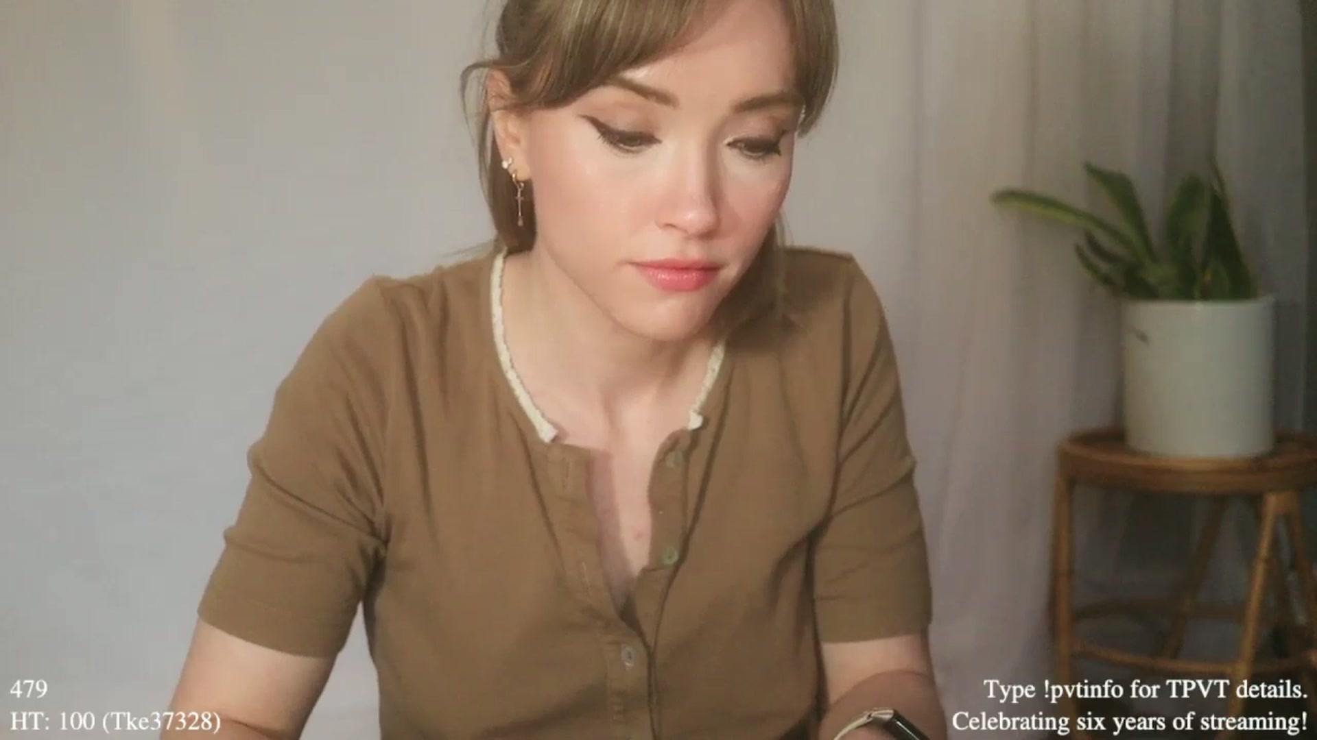 Gallery image thumbnail from coletteclaude's myfreecams stream on, 11/18/2025, 19:20 image 2 of 20