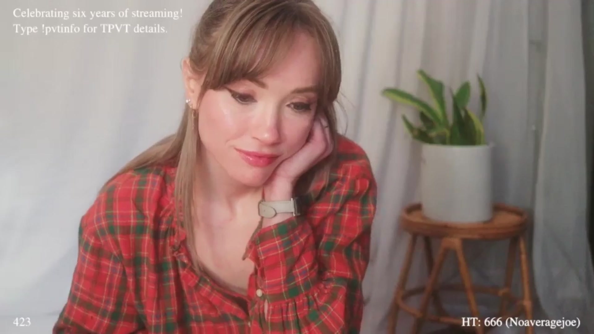 Gallery image thumbnail from coletteclaude's myfreecams stream on, 11/26/2025, 21:29 image 17 of 20